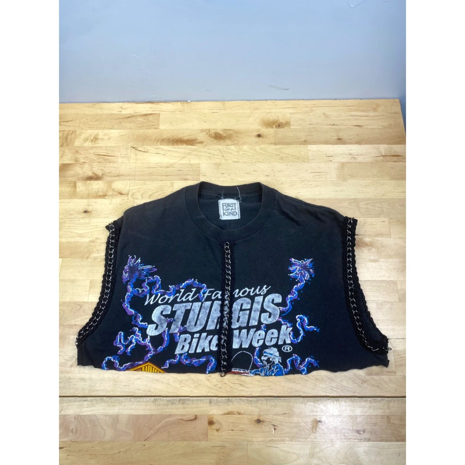 Vintage VINTAGE First of a Kind Crop Top T-Shirt Women M Black 2002 Sturgis Bike Week Size M / US 6-8 / IT 42-44 - 2 Thumbnail