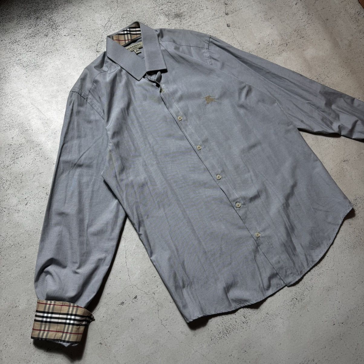 Burberry vintage burberry Signature plaid shirt with large logo. Size US M / EU 48-50 / 2 - 3 Thumbnail