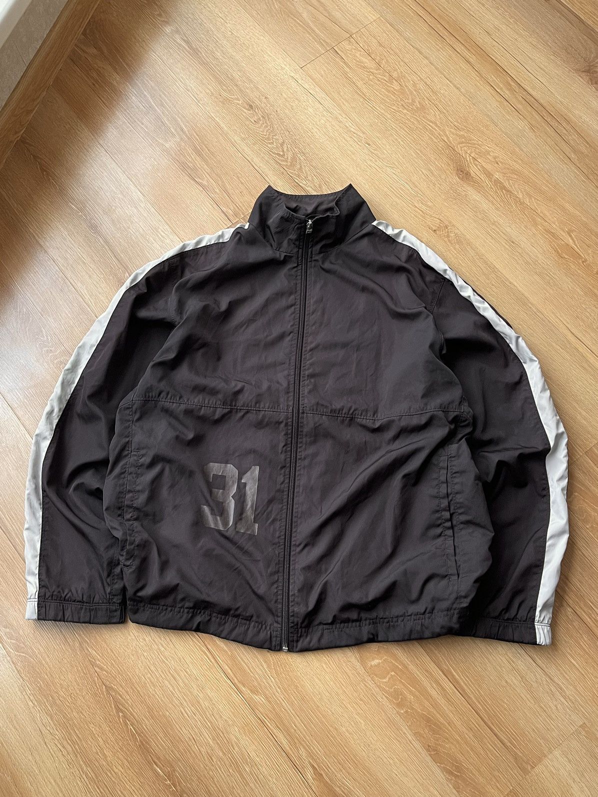 Nike Vintage Nike Sportswear Windbreaker Spellout Track Jacket Size US L / EU 52-54 / 3 - 5 Thumbnail