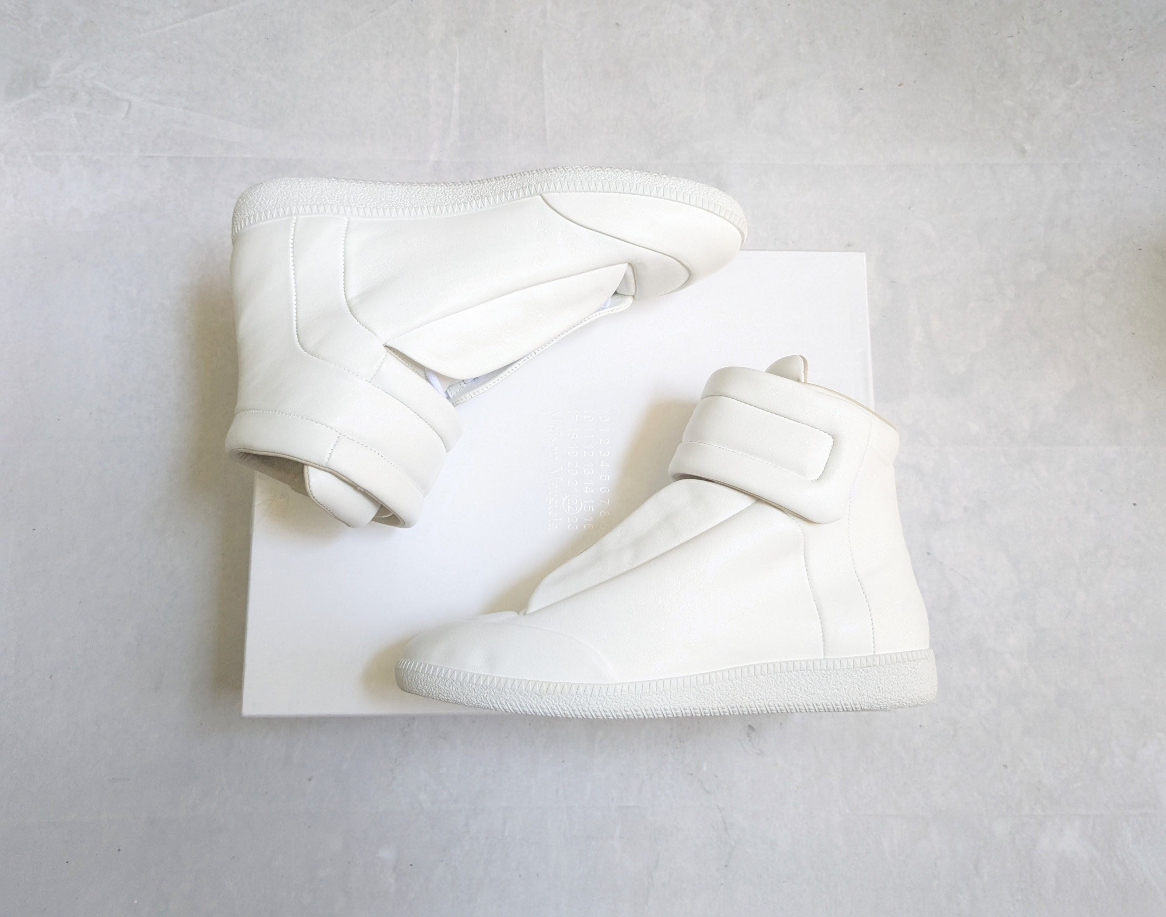 Maison Margiela Maison Margiela Future White 9 42 High Tops Leather Size US 9 / EU 42 - 1 Thumbnail