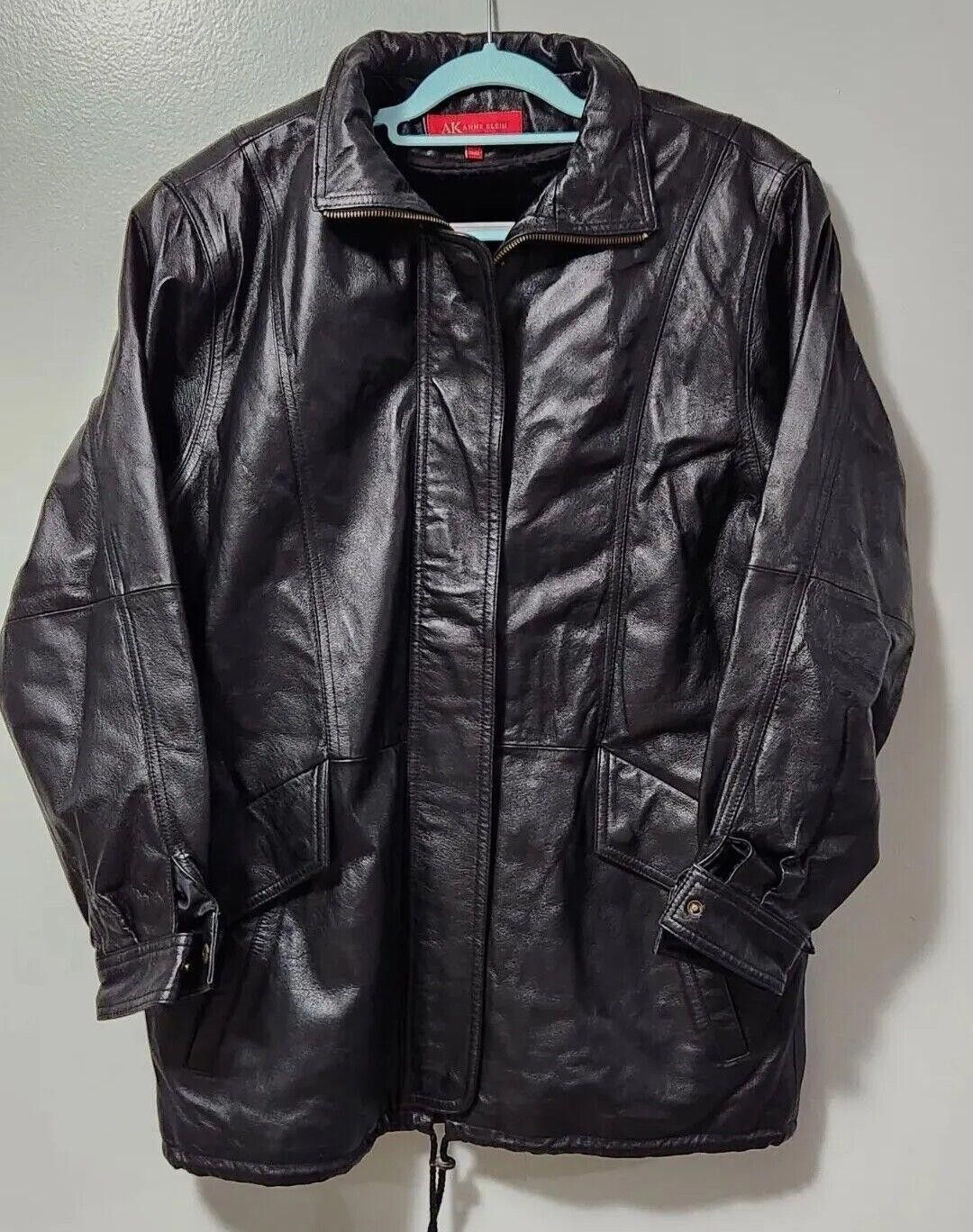 Designer Anne Klein Leather Coat Medium Lined Soft 80s Vintage Size M / US 6-8 / IT 42-44 - 1 Thumbnail