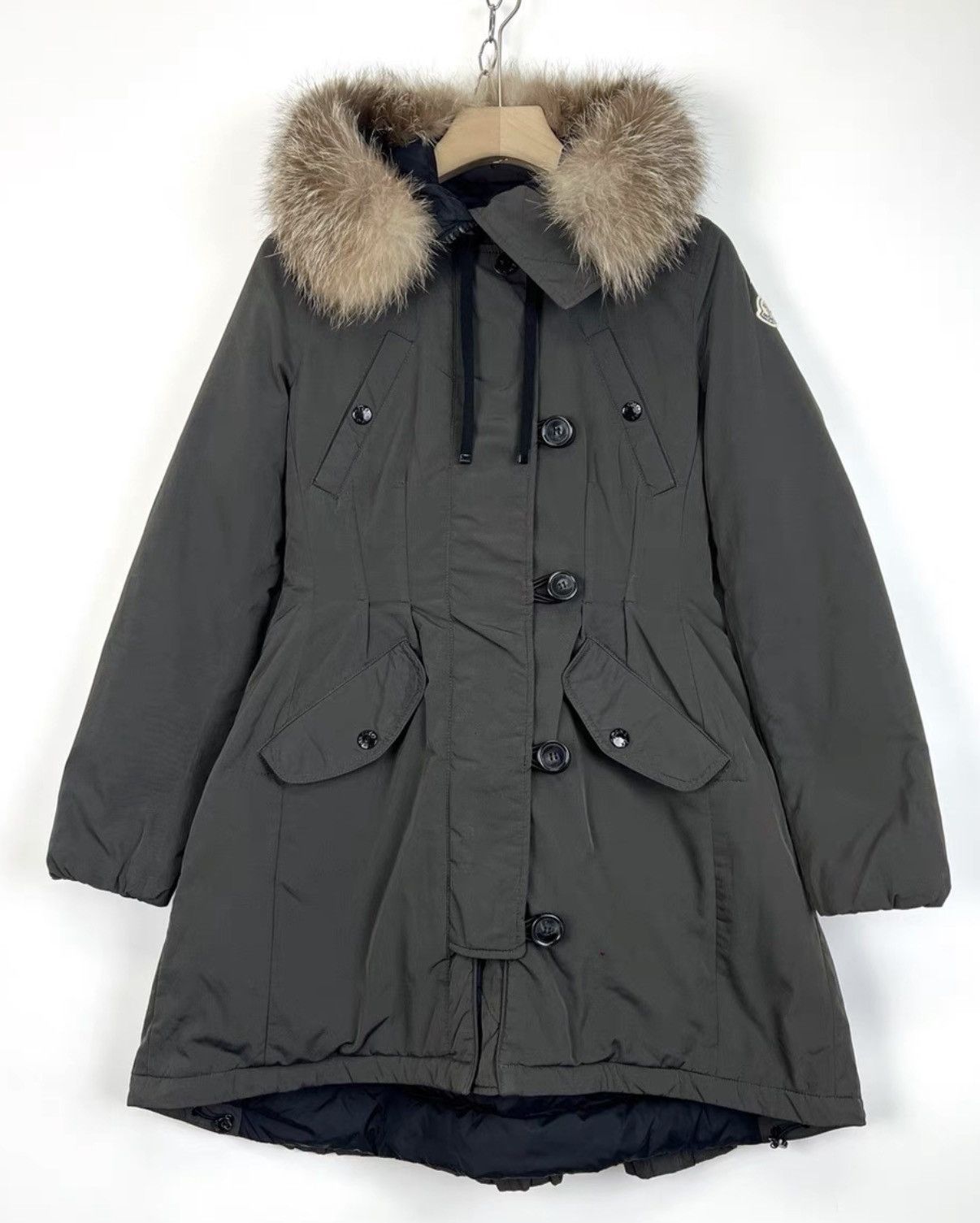 Moncler Moncler Olive Green Fur Collar Waist Down Jacket K12 Size S / US 4 / IT 40 - 1 Thumbnail