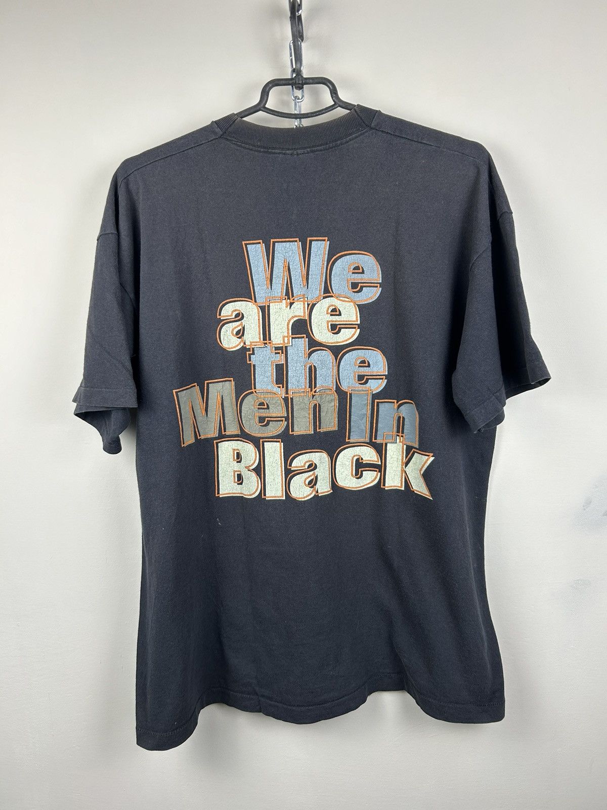 Vintage Men in Black 1997 Vintage Movie T-Shirt Tee Graphic Retro Size US XL / EU 56 / 4 - 17 Thumbnail