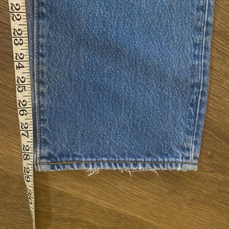 Levi's Vintage Levi's 501 Mid Wash Jeans / Distressing Size US 36 / EU 52 - 4 Thumbnail