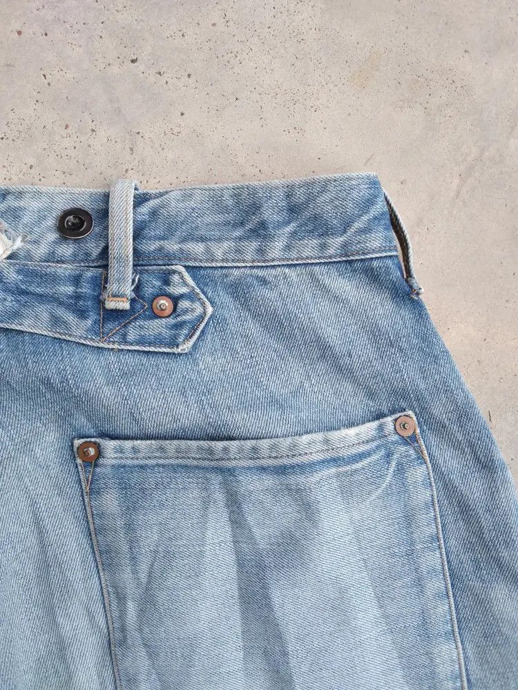 Japanese Brand Vintage Jeans Single Pocket Buckle Back 34x31 Size US 34 / EU 50 - 3 Thumbnail