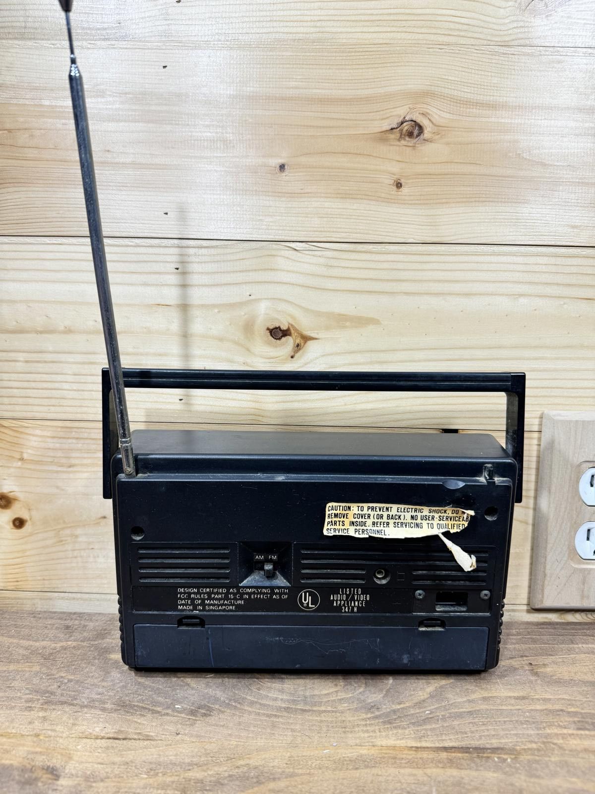 Designer Magnavox 270 Vintage AM/FM Radio Black Retro Works Battery Size ONE SIZE - 5 Thumbnail