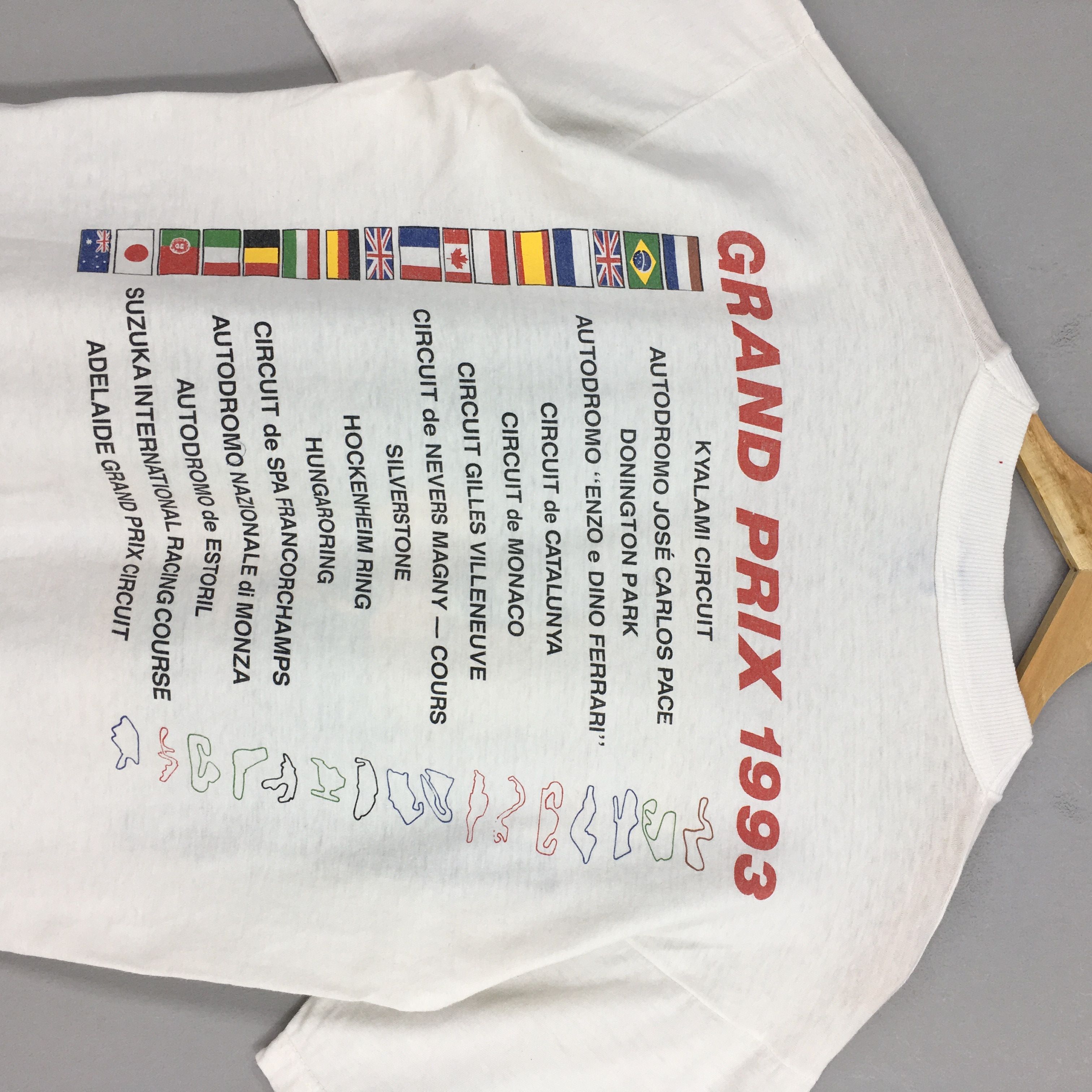 Formula 1 × United Colors Of Benetton 90's Donington Grand Prix 1993 Camel Ford White T shirt M Size US M / EU 48-50 / 2 - 7 Thumbnail