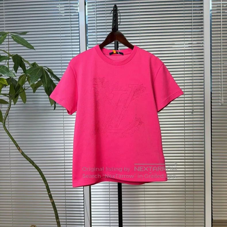 Louis Vuitton Louis Vuitton Pink embroidered logo short sleeve Size US XS / EU 42 / 0 - 1 Thumbnail