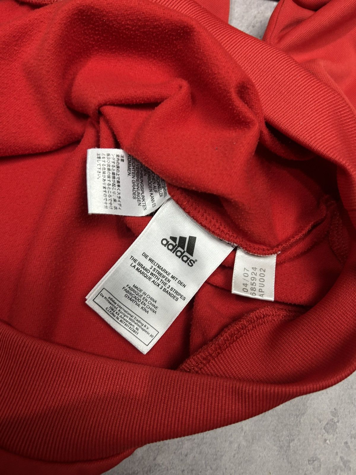 Adidas Vintage Adidas Liverpool Football 9 Sweatshirt Soccer Track Size US S / EU 44-46 / 1 - 11 Thumbnail
