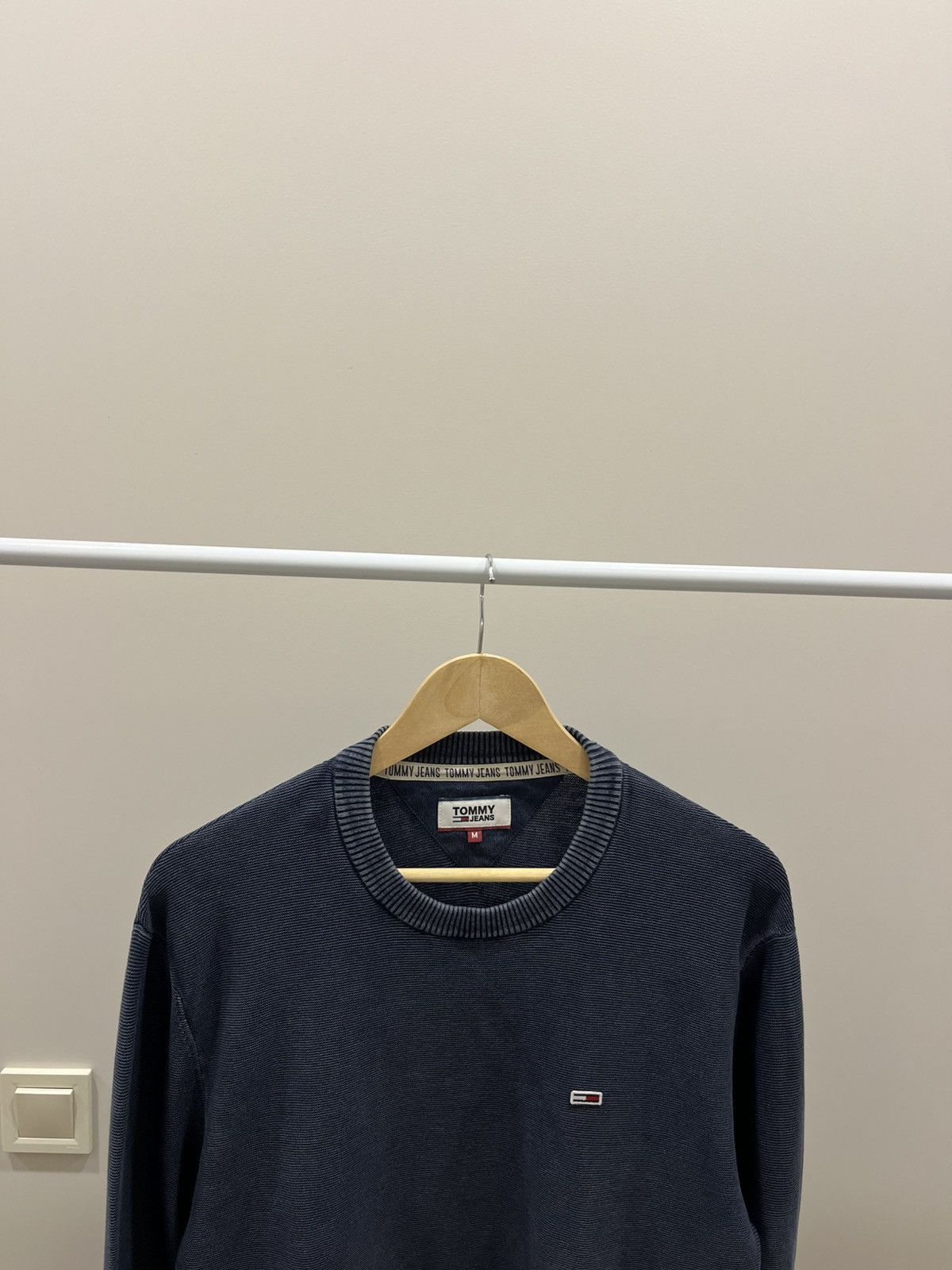 Tommy Hilfiger Tommy Hilfiger Sweatshirt M Tommy Flag Knit 90s Crewneck Size US M / EU 48-50 / 2 - 2 Thumbnail