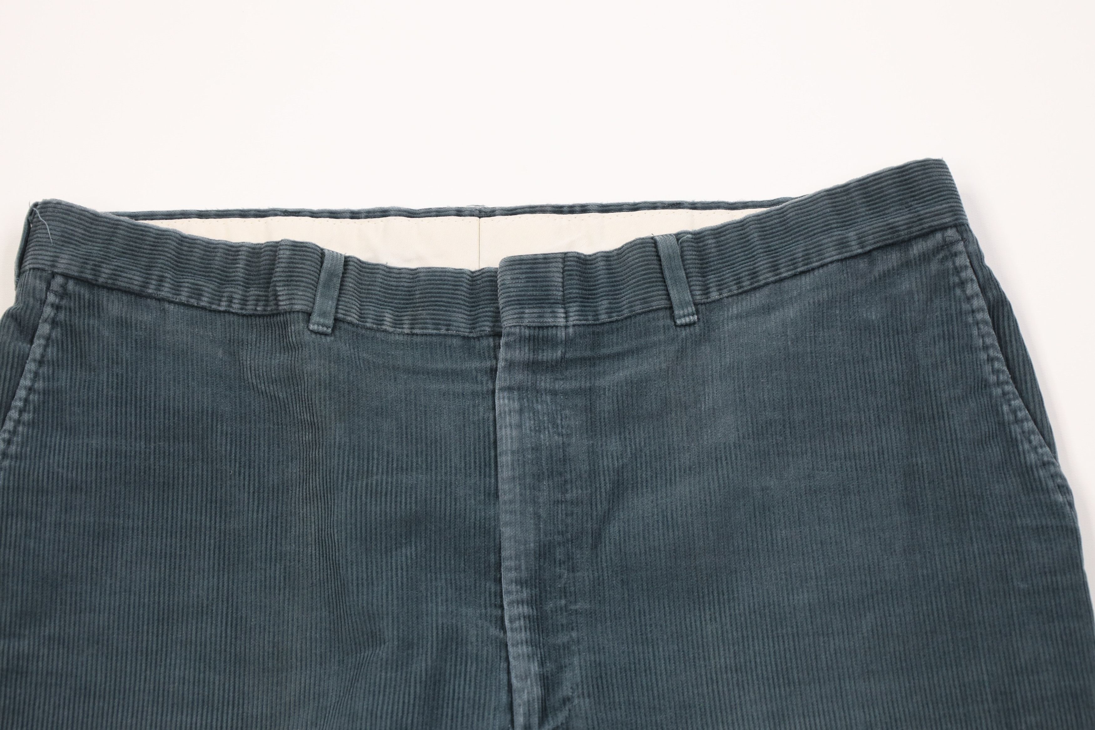 Vintage Vintage 70s Streetwear Wide Leg Corduroy Pants Green USA Size US 38 / EU 54 - 2 Thumbnail