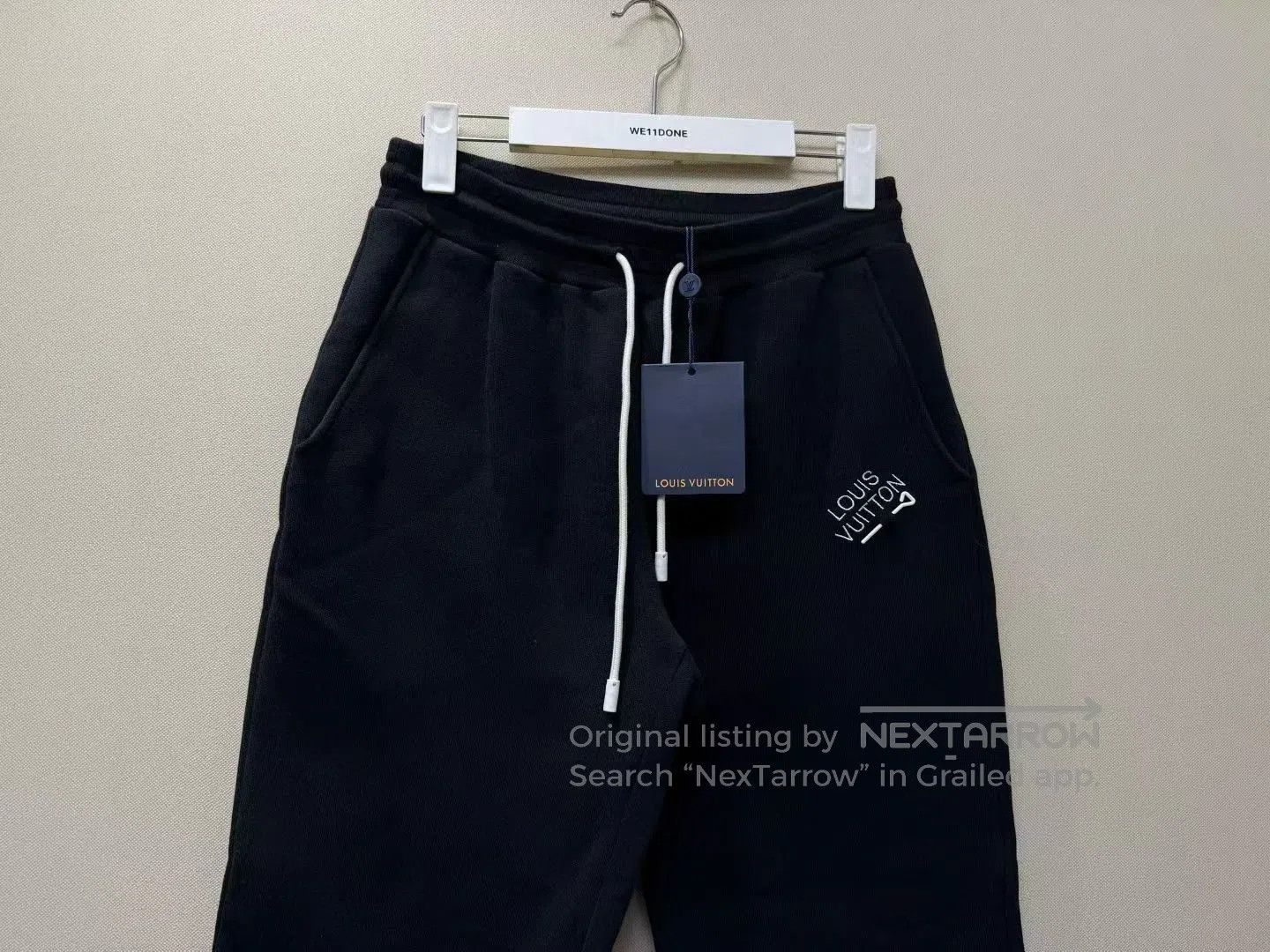 Louis Vuitton Louis Vuitton Black Embroidered Sweatpants. Size US 38 / EU 54 - 2 Thumbnail