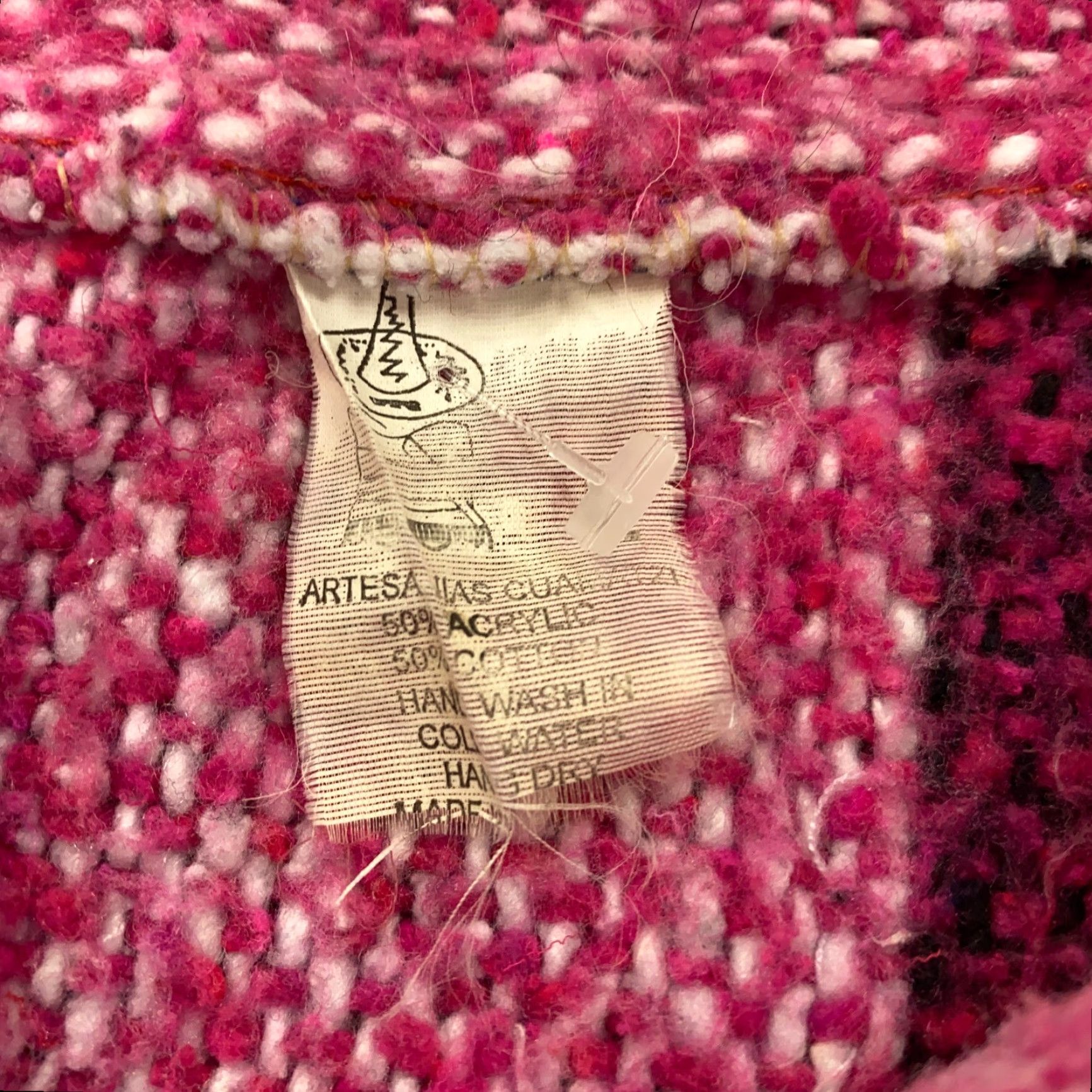 Pinko VINTAGE Artesanias Cuamatzi Hoodie Mens Small Pink Striped Poncho Mexico Drug Rug Size US S / EU 44-46 / 1 - 4 Thumbnail