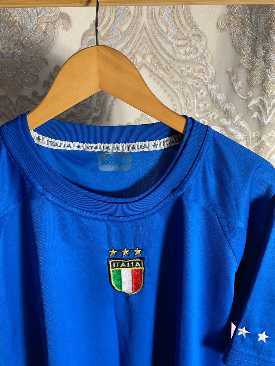 Vintage VERY RARE TOTTI 10 ITALY SOCCER JERSEY BLOKECORE Y2K RETRO Size US XL / EU 56 / 4 - 5 Thumbnail
