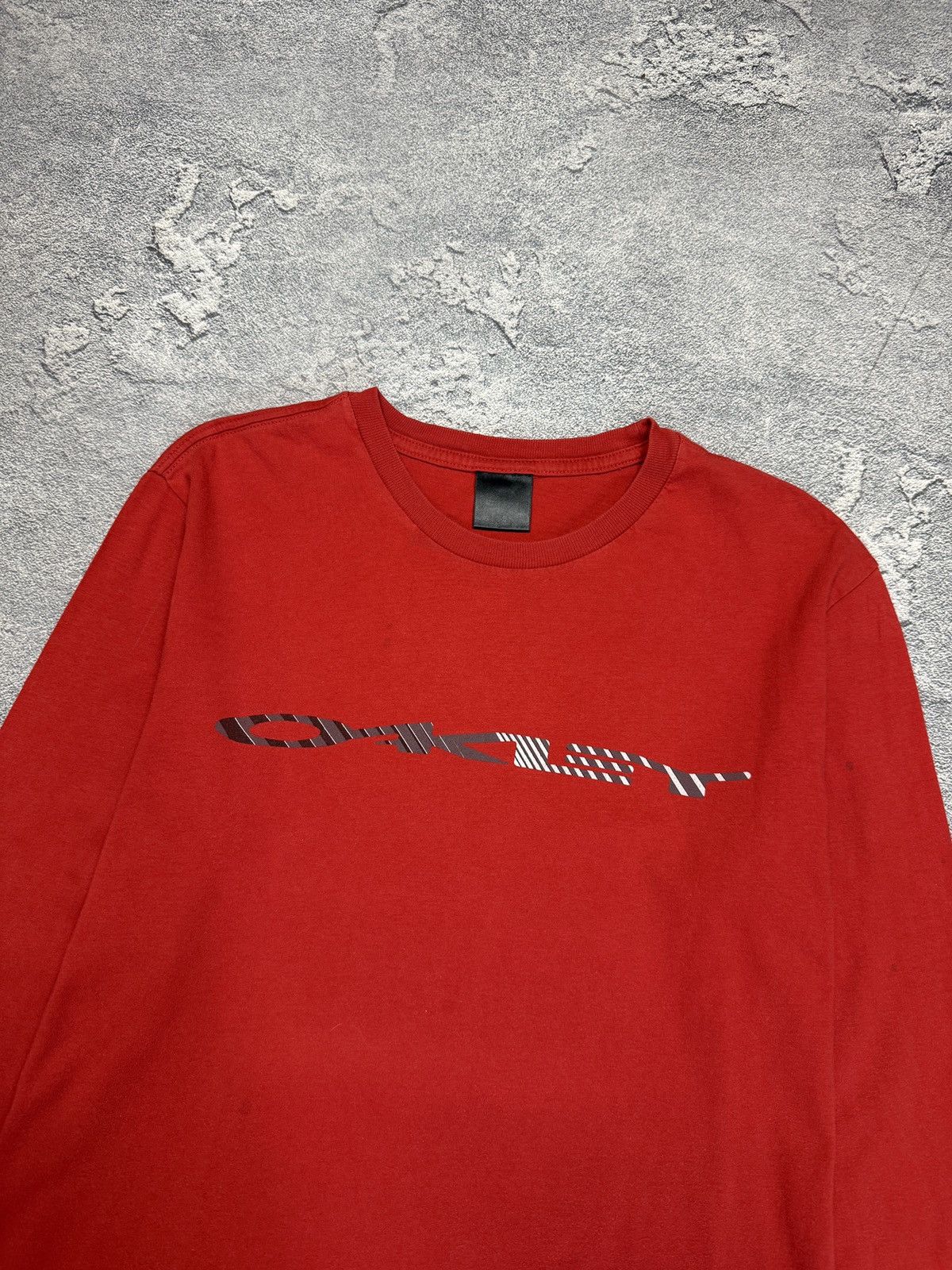 Oakley Y2K Vintage Oakley Long Sleeve Size US S / EU 44-46 / 1 - 3 Thumbnail