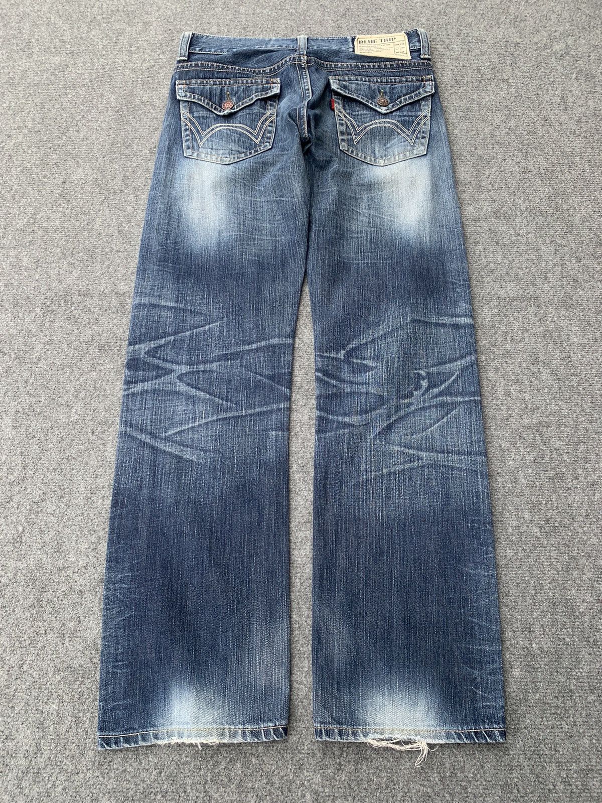 Edwin 90s EDWIN BLUE TRIP NICE FADED. Size US 32 / EU 48 - 1 Thumbnail