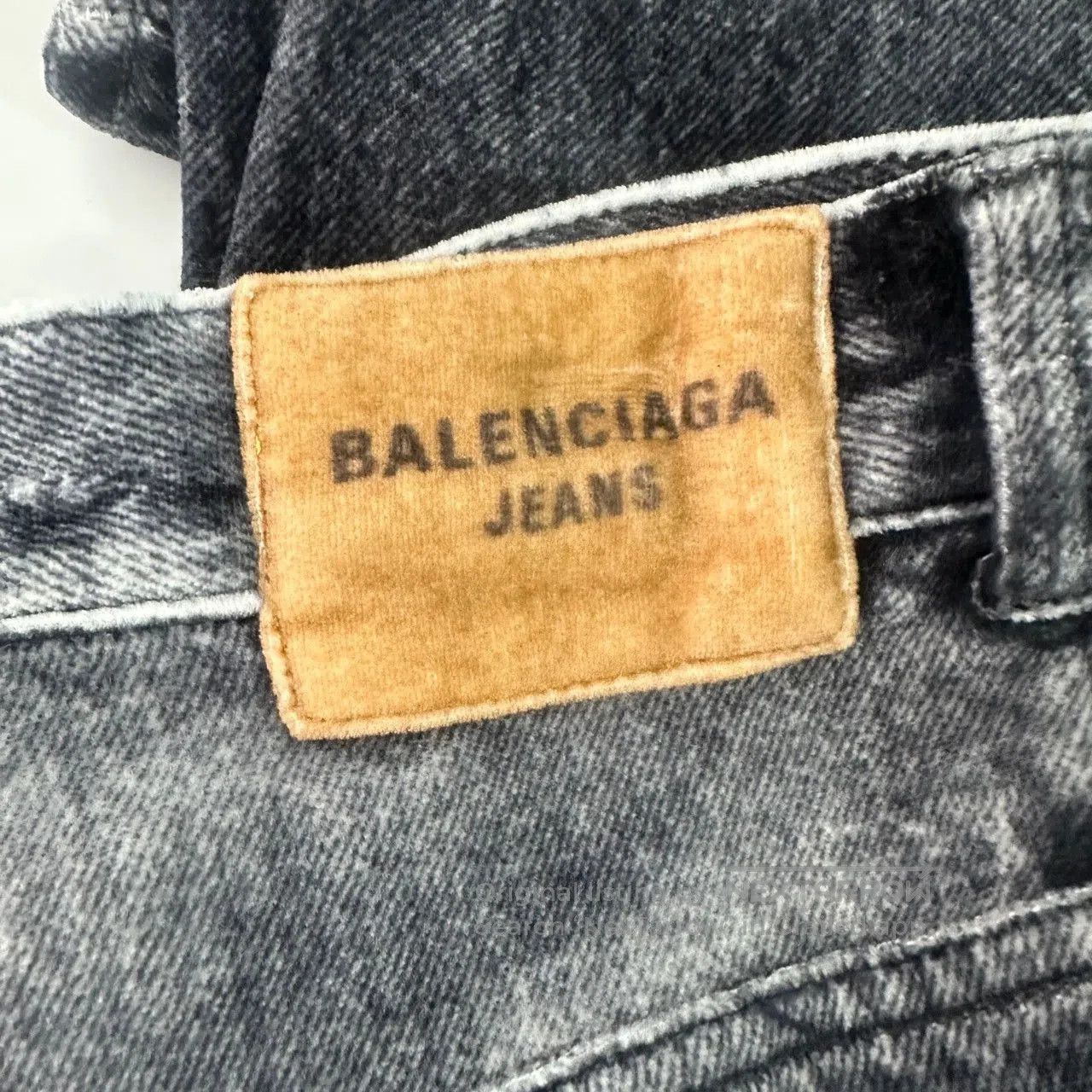 Balenciaga balenciaga trompe 3d printed denim pants. Size US 30 / EU 46 - 6 Thumbnail