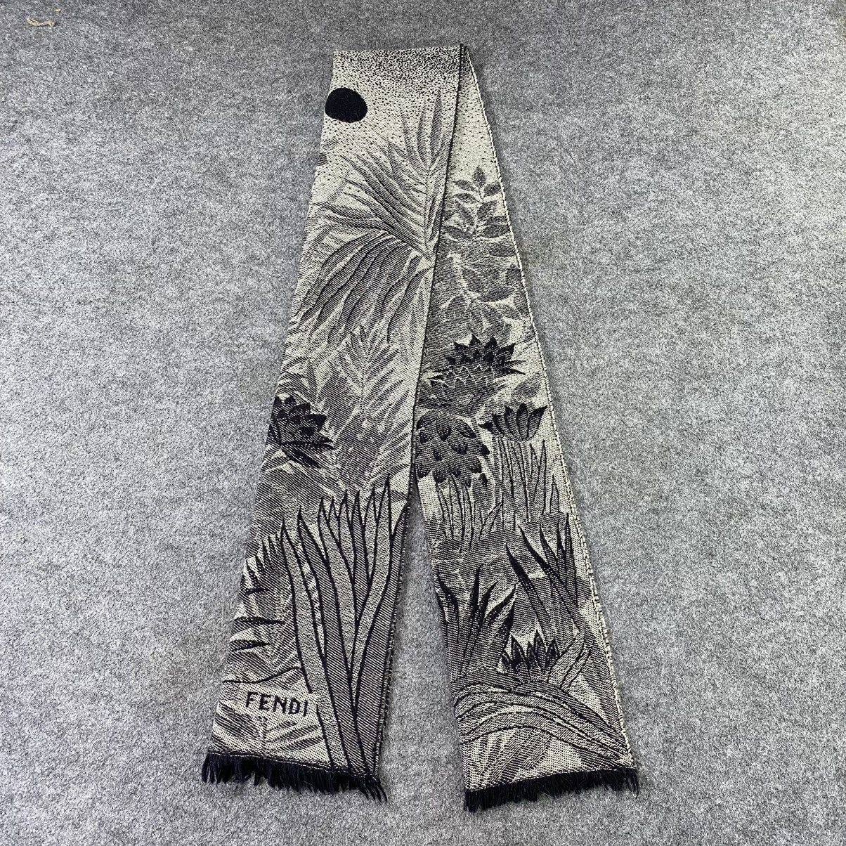 Vintage Fendi Scarf / Muffler / Neckwear -K065 Size ONE SIZE - 2 Thumbnail