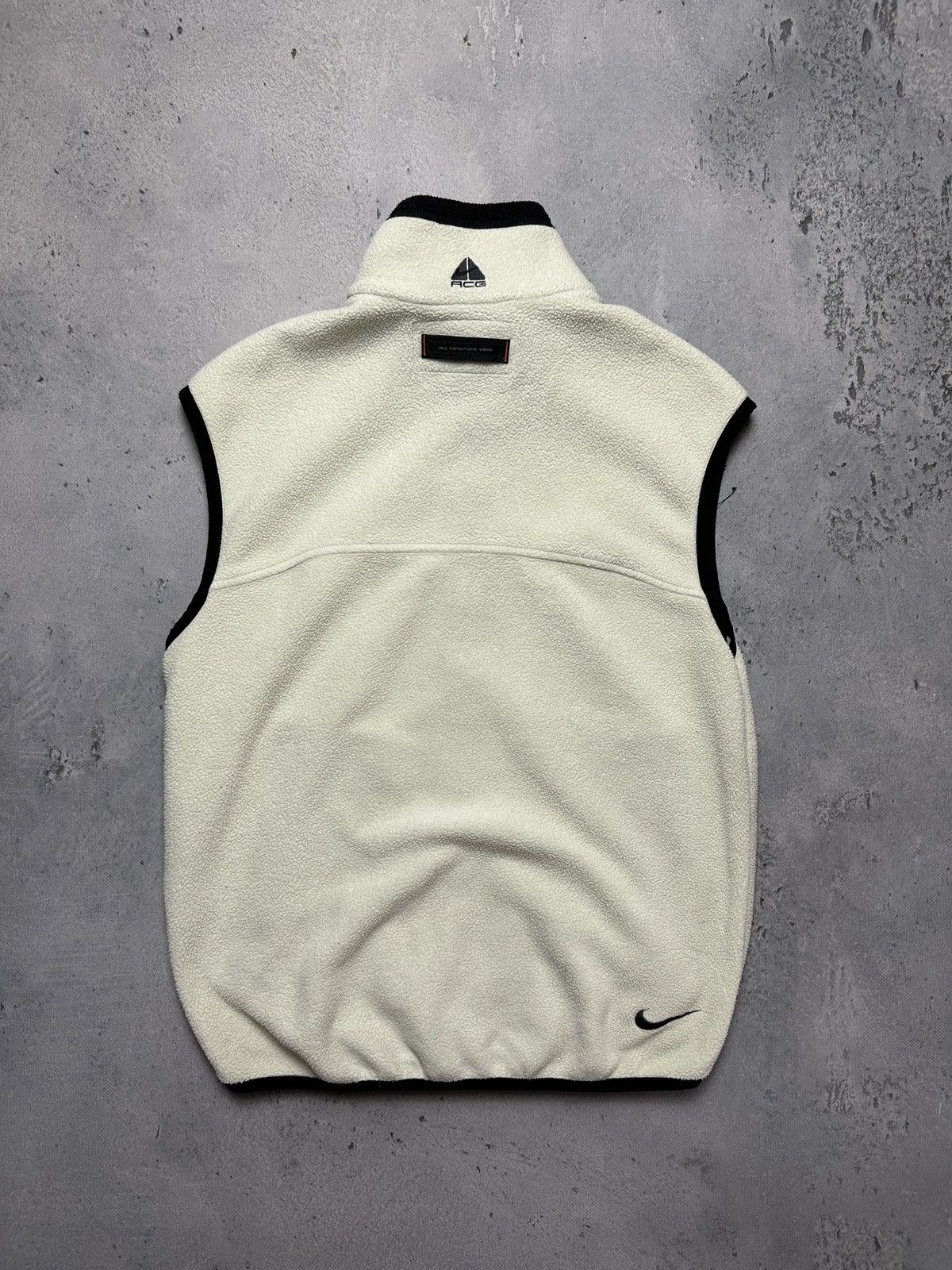 Nike ACG Vintage 90s Nike ACG Cream Polartec Gilet Fleece Jacket Vest Size US M / EU 48-50 / 2 - 4 Thumbnail