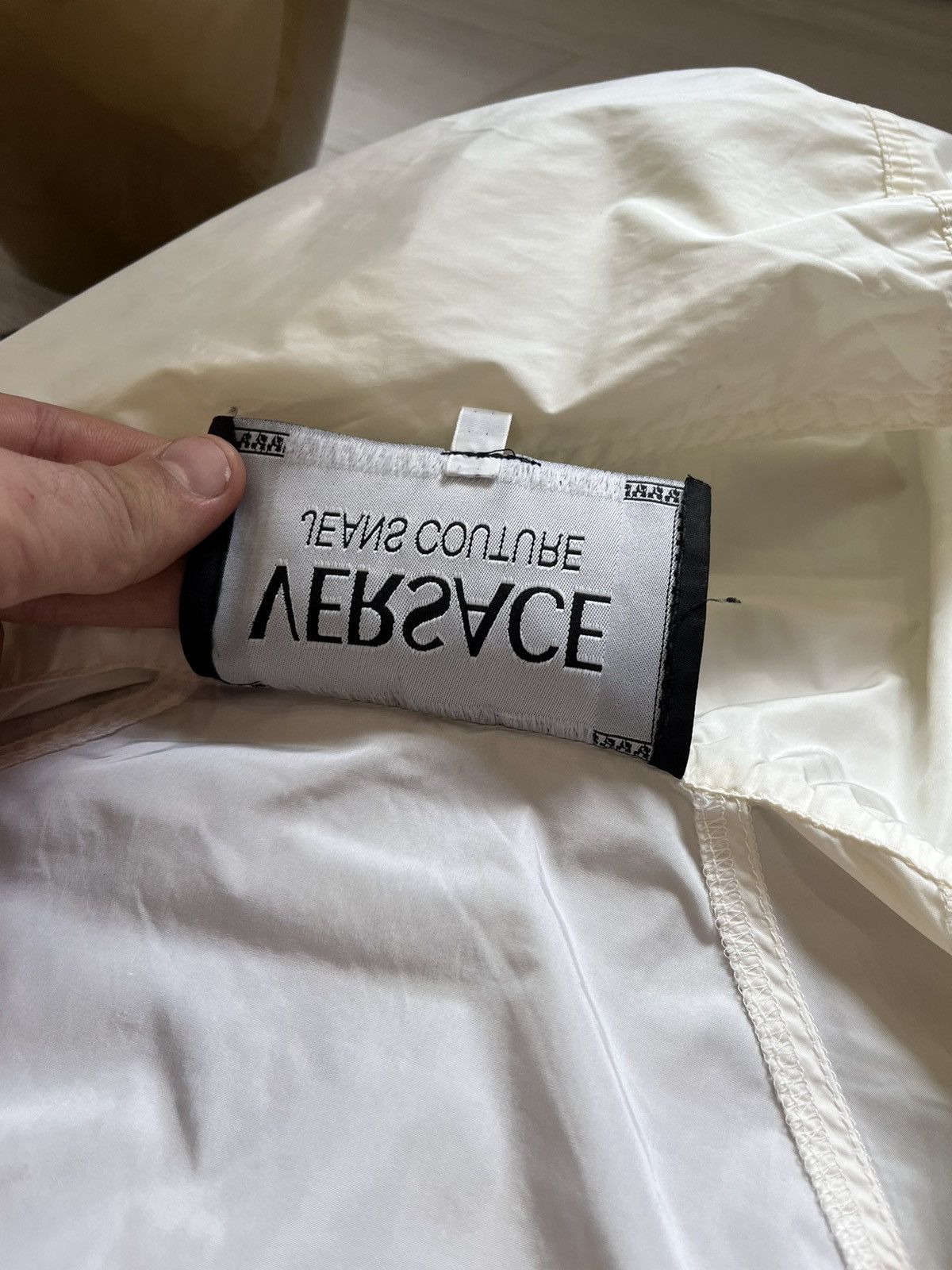 Versace Jeans Couture × Vintage Vintage Versace jeans couture windbreaker raincoat jacket Size US L / EU 52-54 / 3 - 23 Thumbnail