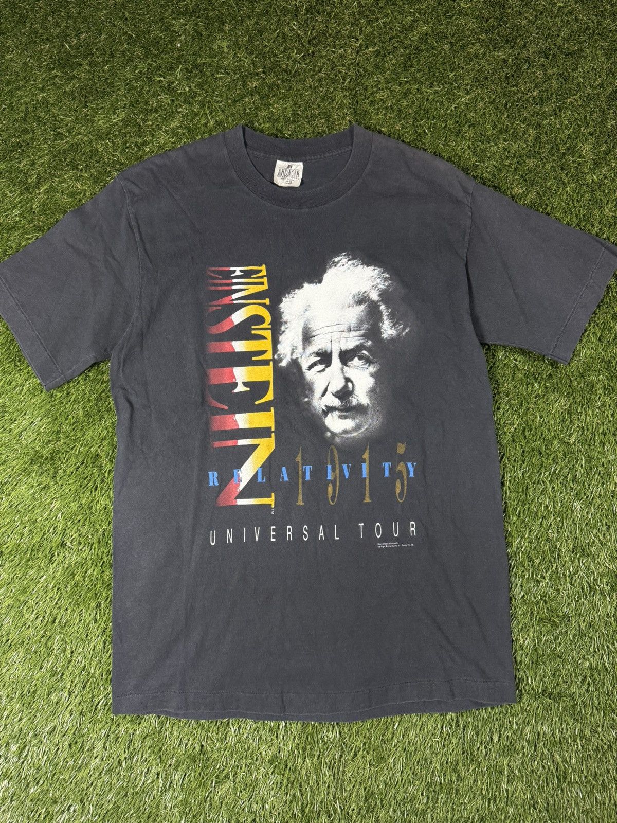 Vintage Vintage 90s Albert Einstein Relativity Tour Rap Band Tee Size US L / EU 52-54 / 3 - 1 Thumbnail