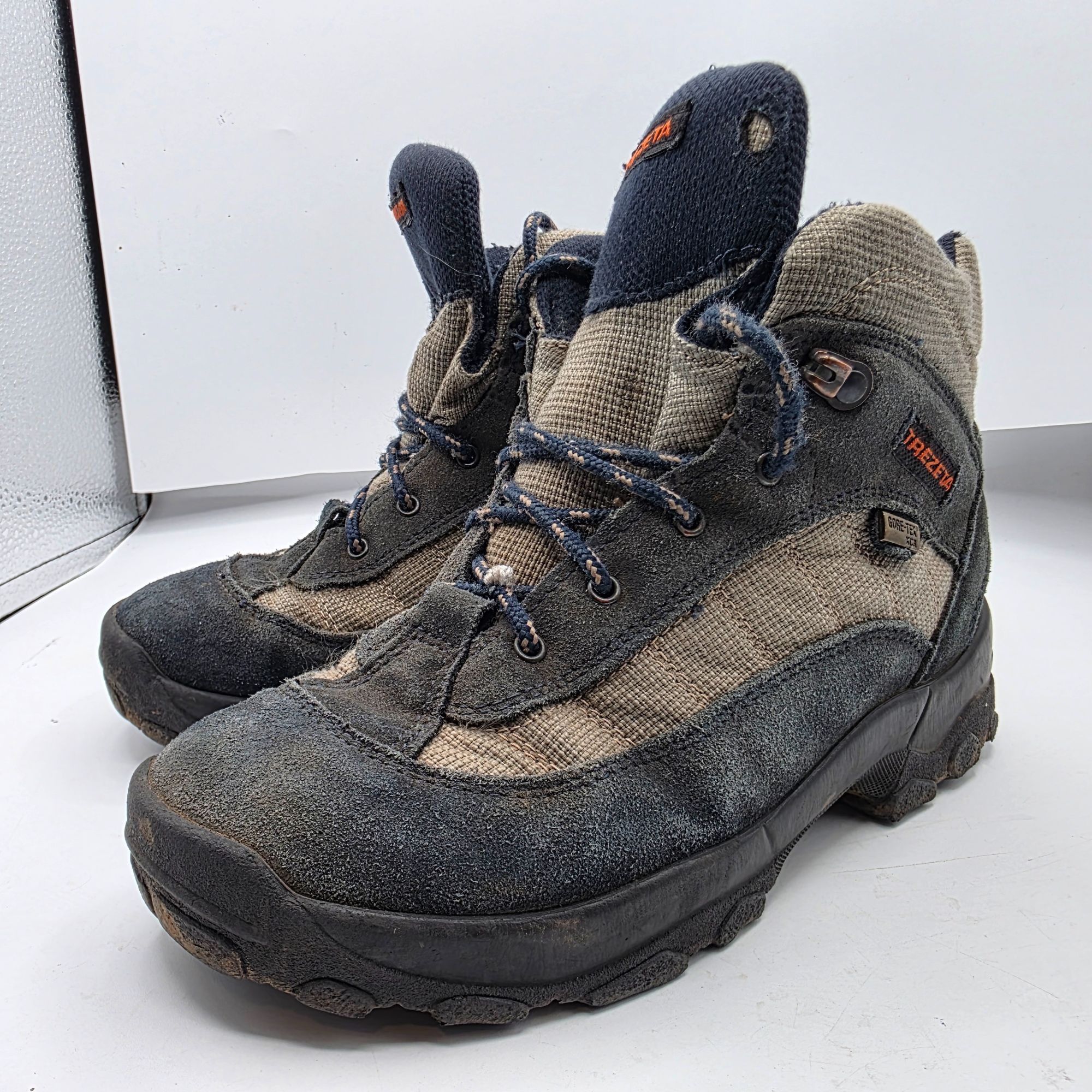 Other Trezeta Gore-Tex Womens Hiking Boots Size 37 Gray Black Wate Size US 7 / IT 37 - 4 Thumbnail