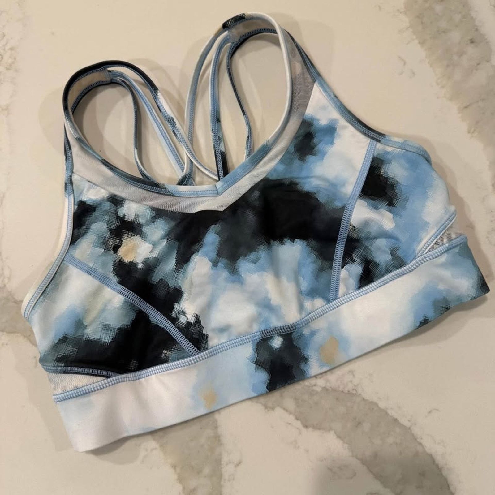 Lululemon Lululemon Energy Bra Womens Size 8 Ocean Blue Sports Strappy Size M / US 6-8 / IT 42-44 - 1 Thumbnail