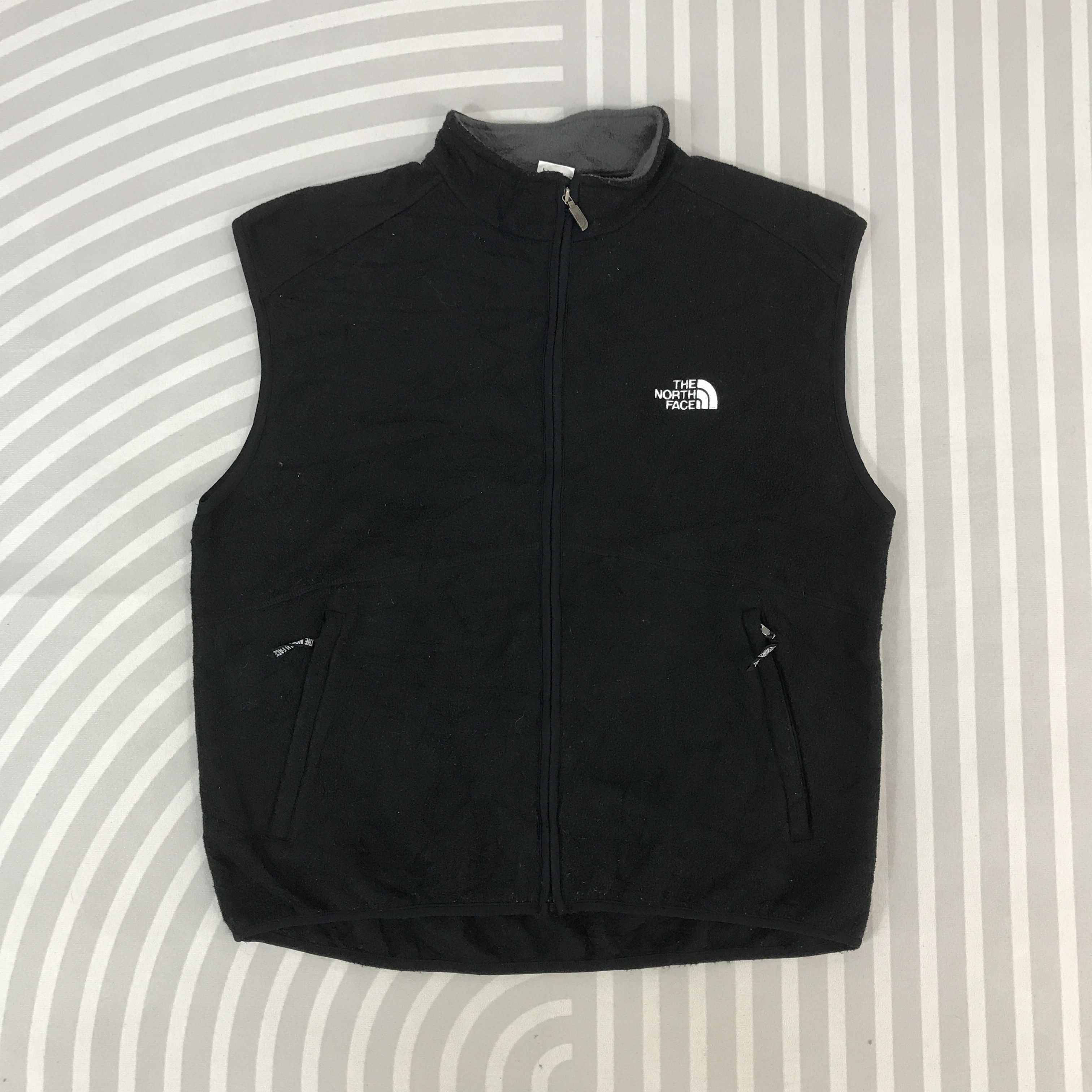 The North Face Vintage The North Face fleece Vest Jacket Size US L / EU 52-54 / 3 - 1 Thumbnail