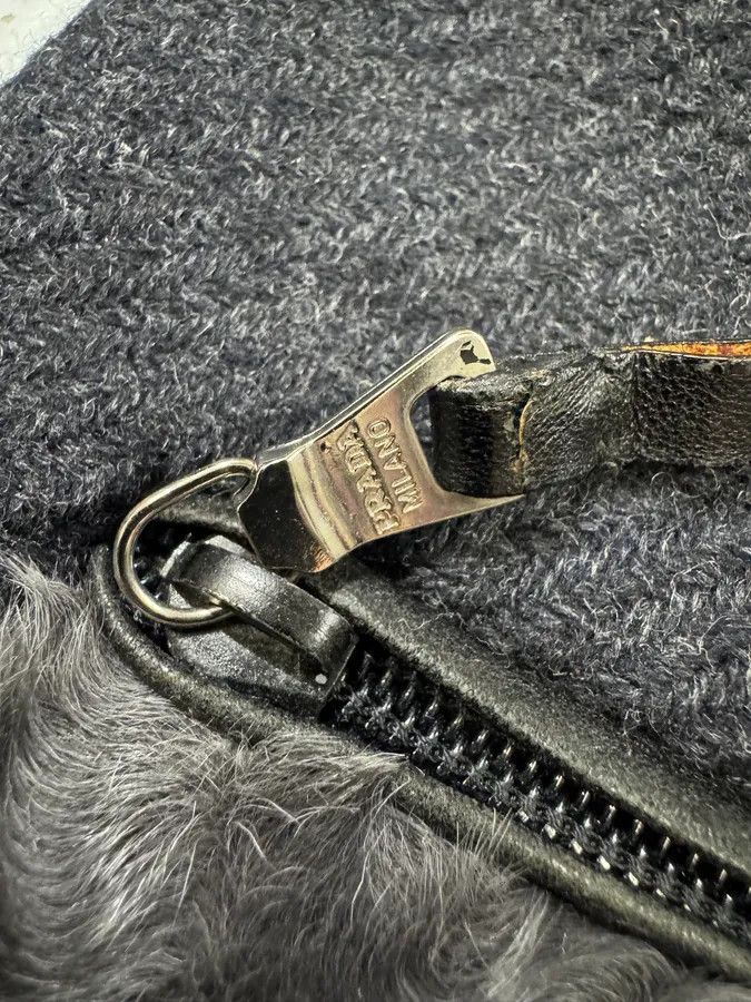 Prada 2000s Prada Grey Wool & Fur Cross Body Shoulder Bag Size ONE SIZE - 9 Thumbnail