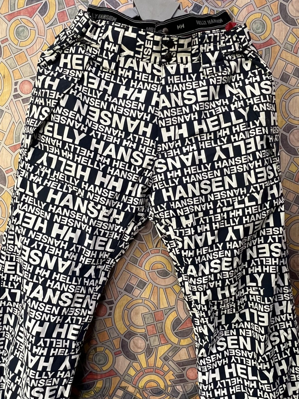 Helly Hansen Full spring Very colorful HELLY HANSEN CARGOSKI PANTMONOGRAM Size US 28 / EU 44 - 18 Thumbnail