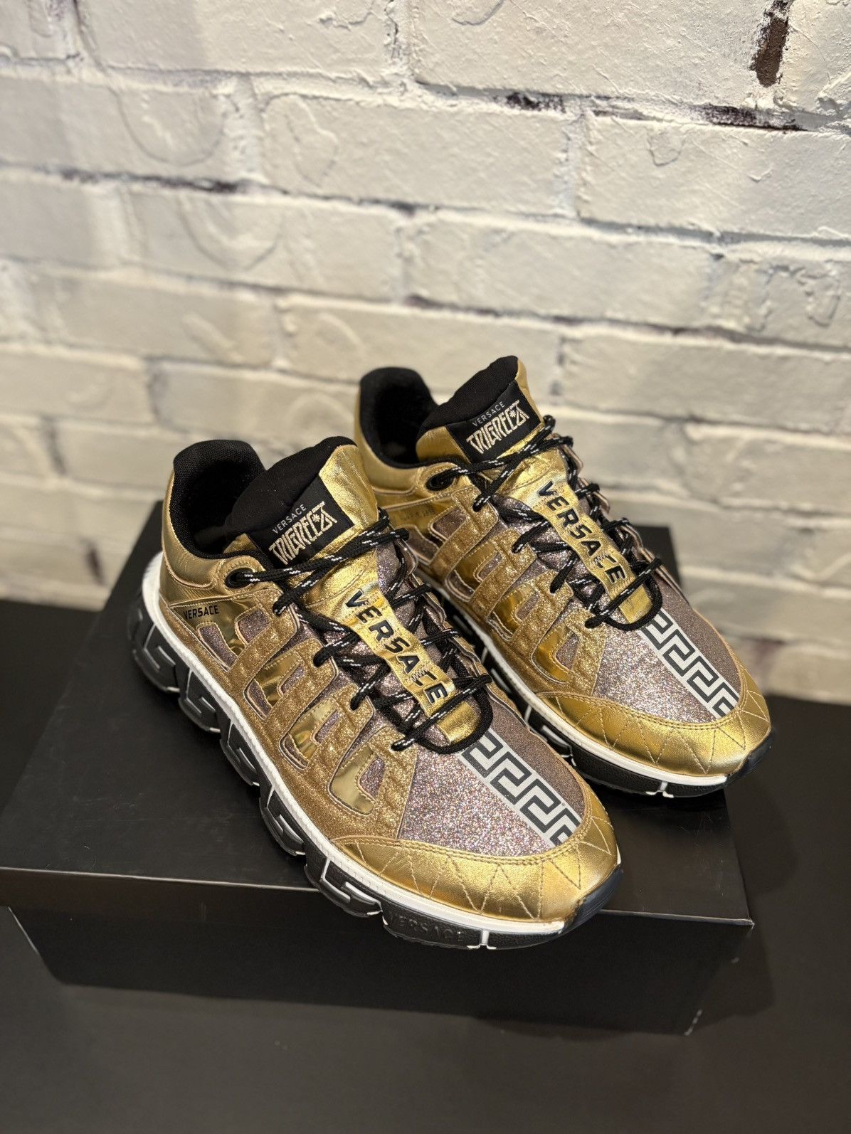 Versace Versace Trigreca Sneakers Gold Clean OG Size 45 Size US 12 / EU 45 - 2 Thumbnail