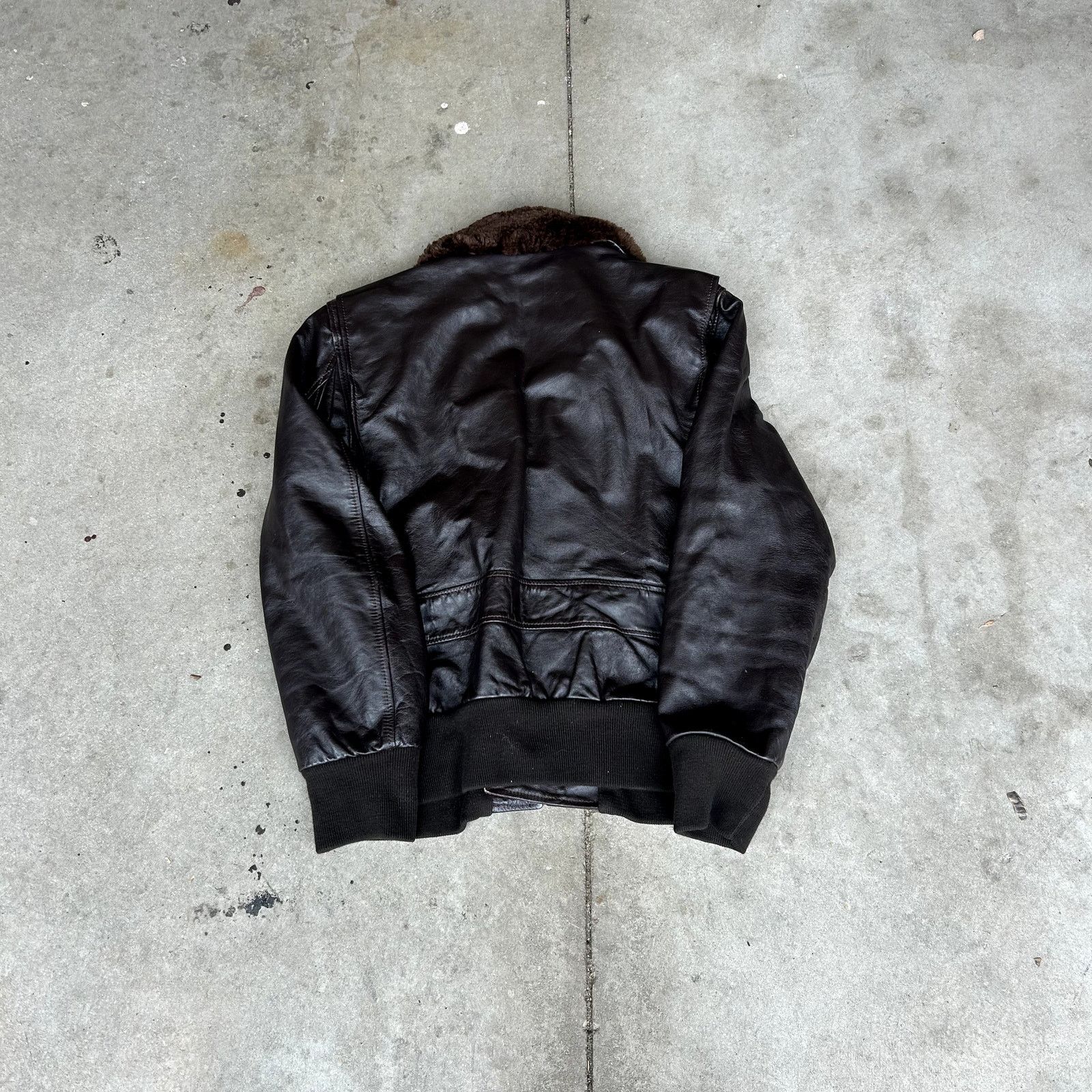 Vintage Vintage Leather Made in San Diego G3 Bomber Jacket 38 Size US M / EU 48-50 / 2 - 7 Thumbnail