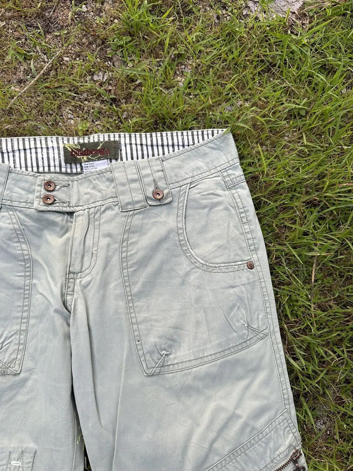 Billabong W31 L32🔥FLARES/BOOTCUT Y2K VINTAGE BILLABONG LOW RISE CARGO Size US 31 - 4 Thumbnail
