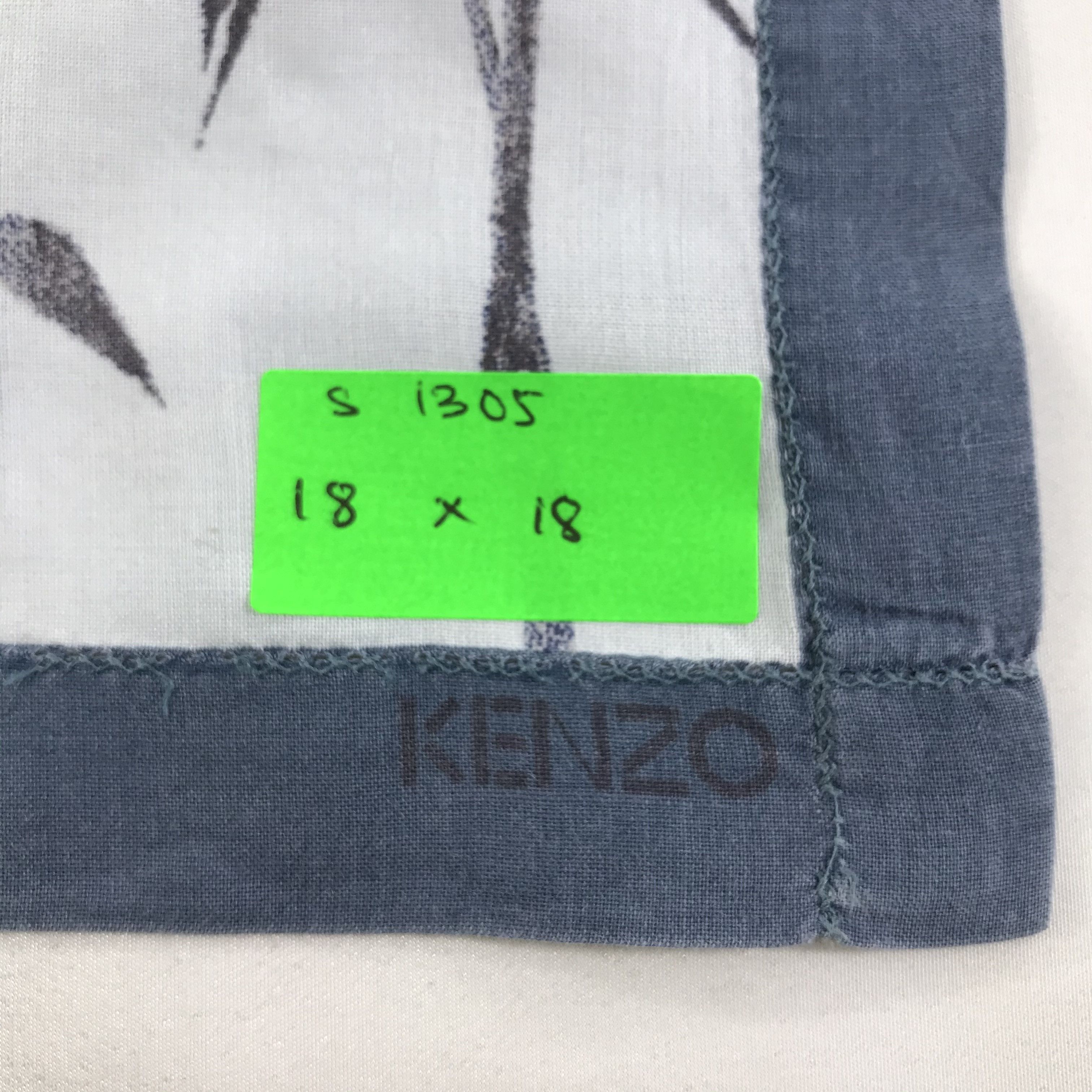 Kenzo × Vintage Kenzo Bandana / Handkerchief / Neckerchief - S1305 Size ONE SIZE - 5 Thumbnail