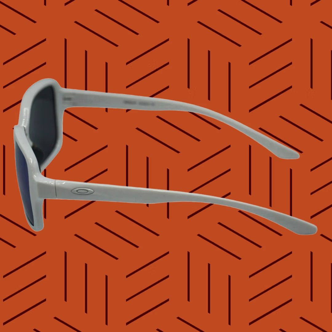 Oakley Oakley Proxy Sunglasses OO9312-07 54 15 141 White Frame Women XS (54) Womens Sunglasses Size ONE SIZE - 1 Thumbnail