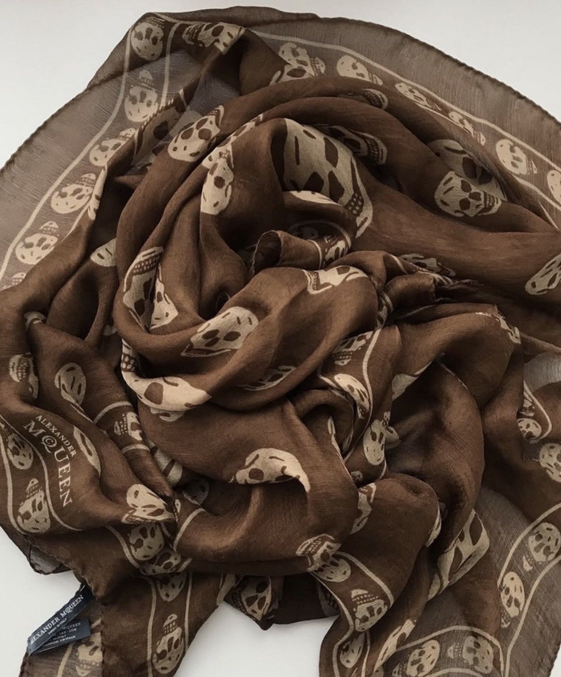 Alexander McQueen ALEXANDER MCQUEEN Skull Silk Scarf Brown/Beige esdeekid logo Size ONE SIZE - 6 Thumbnail