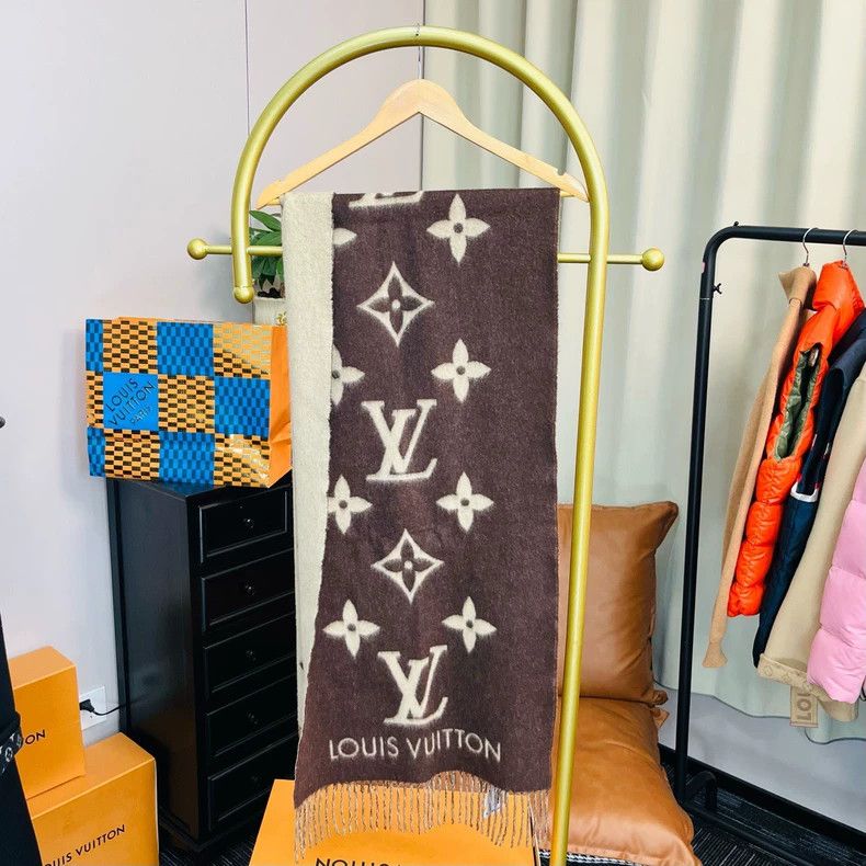 Louis Vuitton Louis Vuitton Large logo black and grey scarf Size ONE SIZE - 5 Thumbnail