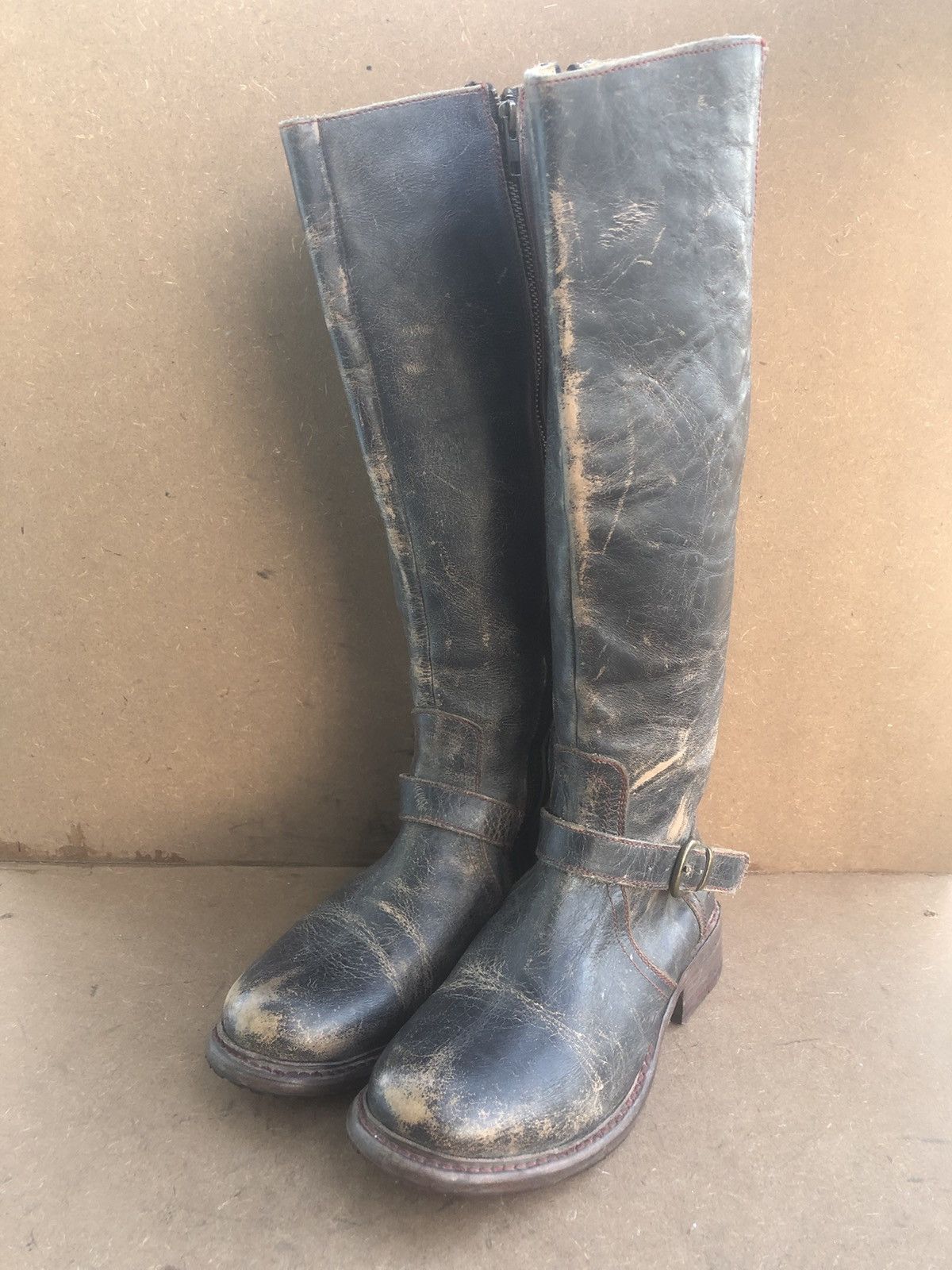 Bed Stu Bed Stu Grey Calfskin LeTher Women’s High Boots Size US 7.5 Size US 7.5 / IT 37.5 - 1 Thumbnail