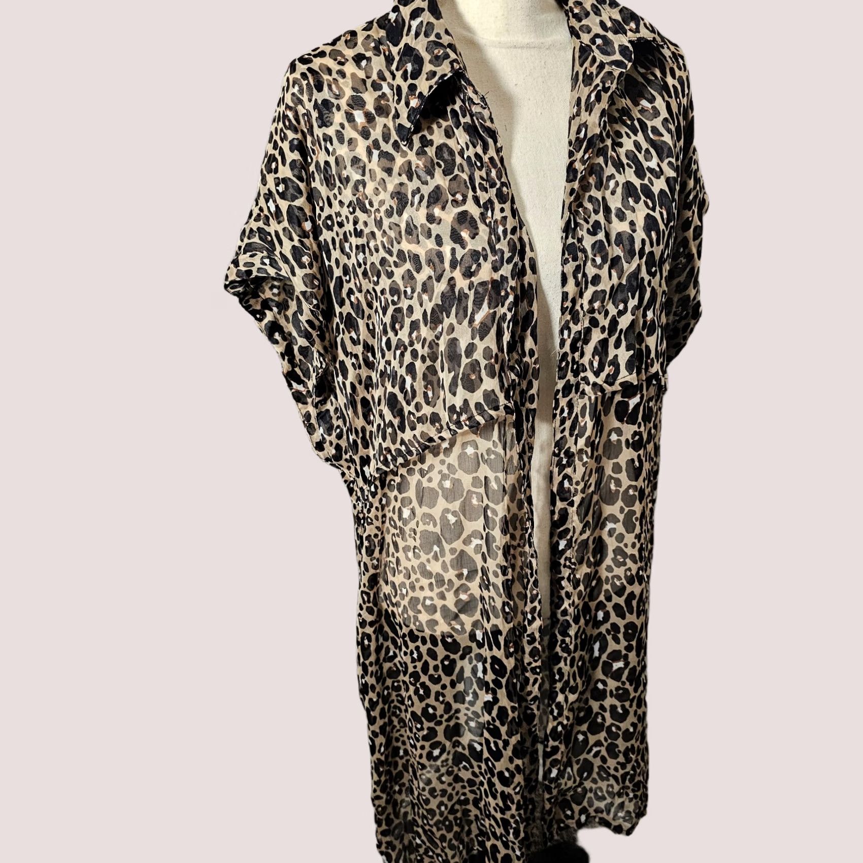 Steve Madden Steve Madden Cardigan Sweater Wool Knit Leopard Cheetah Women’s OSFM Kimono Sleeve Open Neck Multicolor Size ONE SIZE - 1 Thumbnail