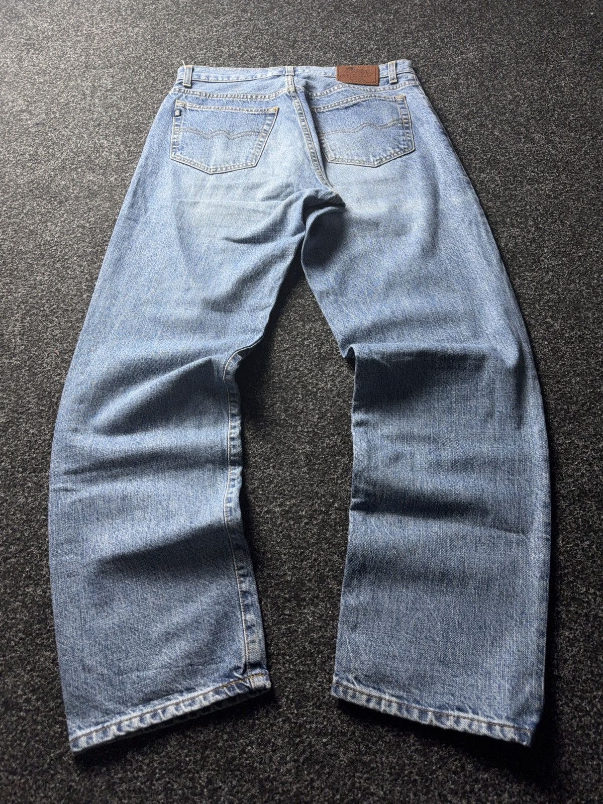 Peak Performance 90s Retro Peak Performance Italy Vintage Light Wash Jeans Size US 33 - 12 Thumbnail