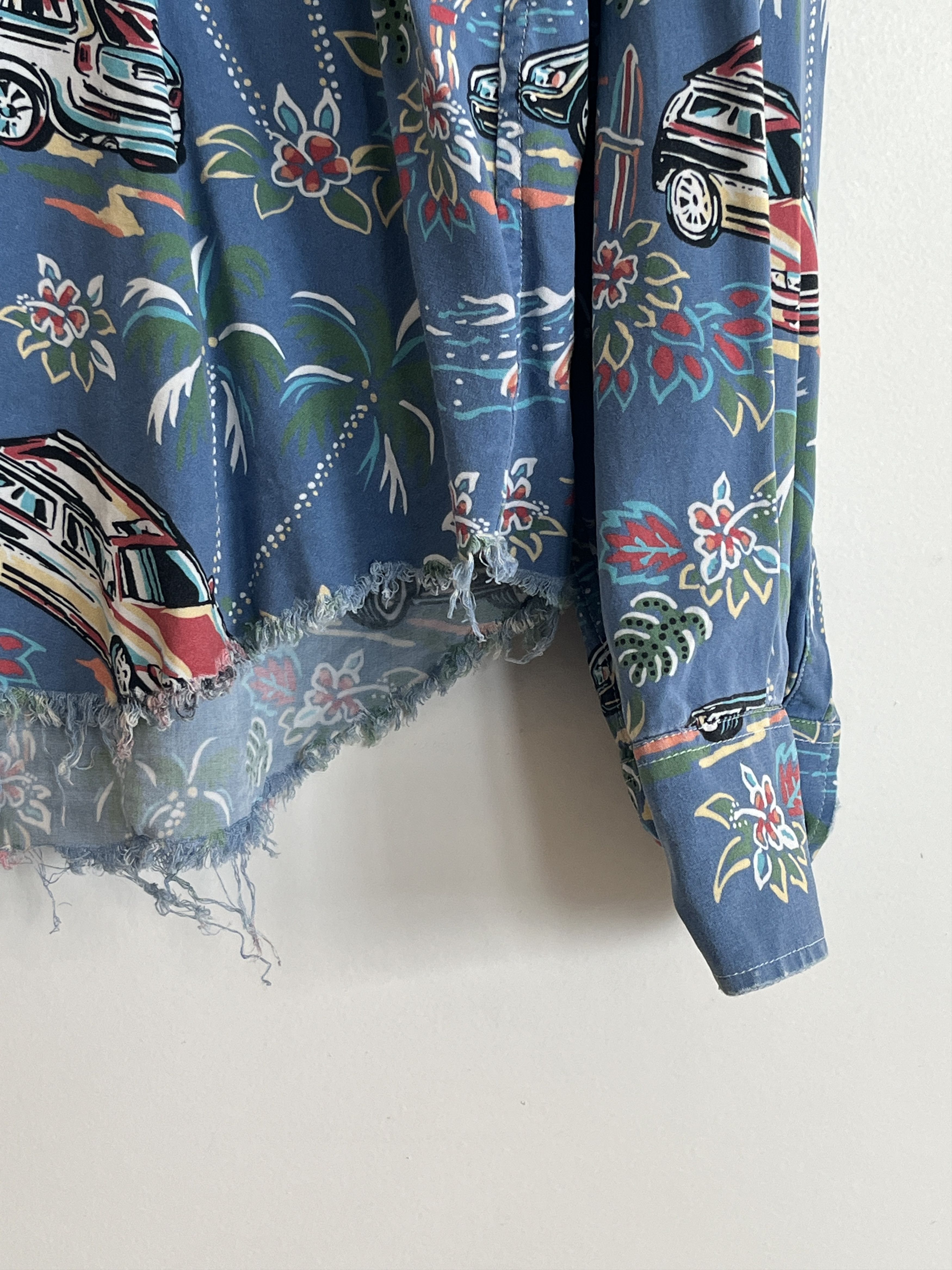 Saint Laurent Paris SS17 Hawaiian Blue Cuban Carprint Shirt Size US M / EU 48-50 / 2 - 3 Thumbnail