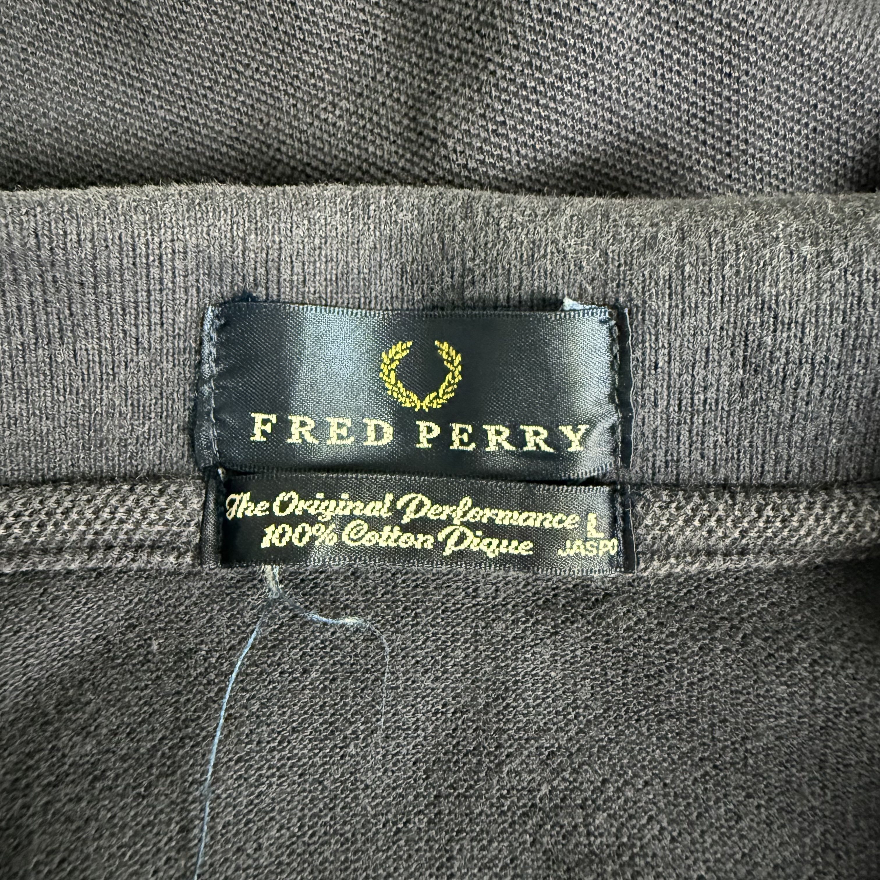 Fred Perry 🔥RARE🔥Vintage Fred Perry OG Polo Shirt Made in Japan Size US L / EU 52-54 / 3 - 5 Thumbnail