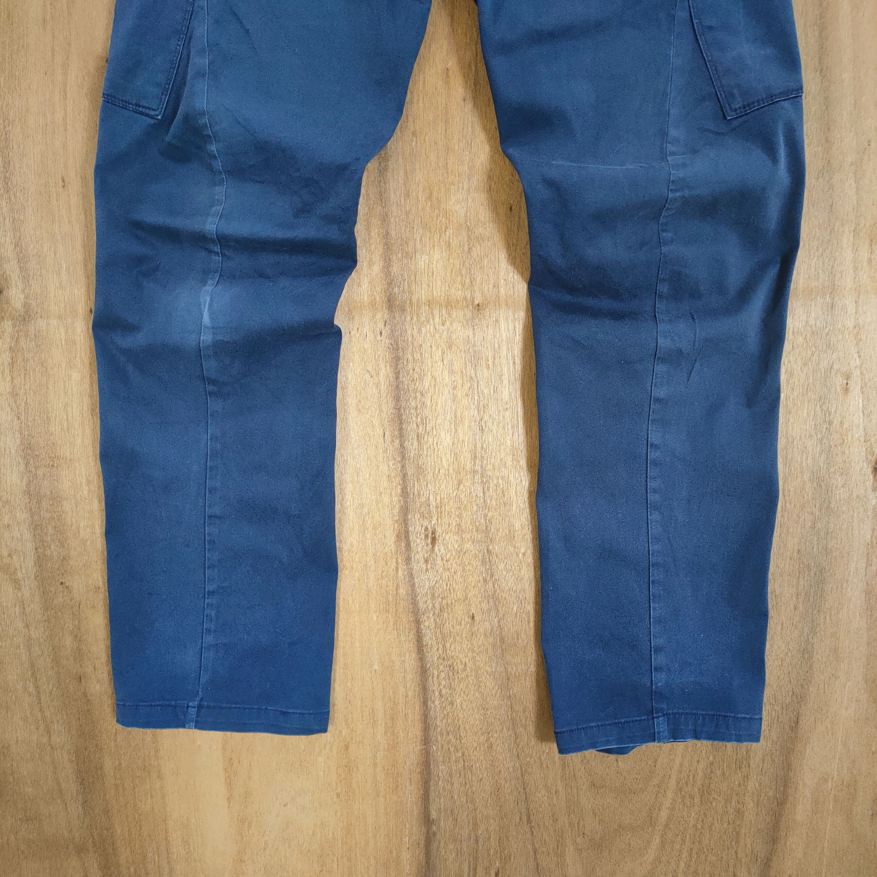 Japanese Brand VINTAGE JAPAN EVENRIVER DARK BLUE CARGO PANTS Size US 32 / EU 48 - 3 Thumbnail