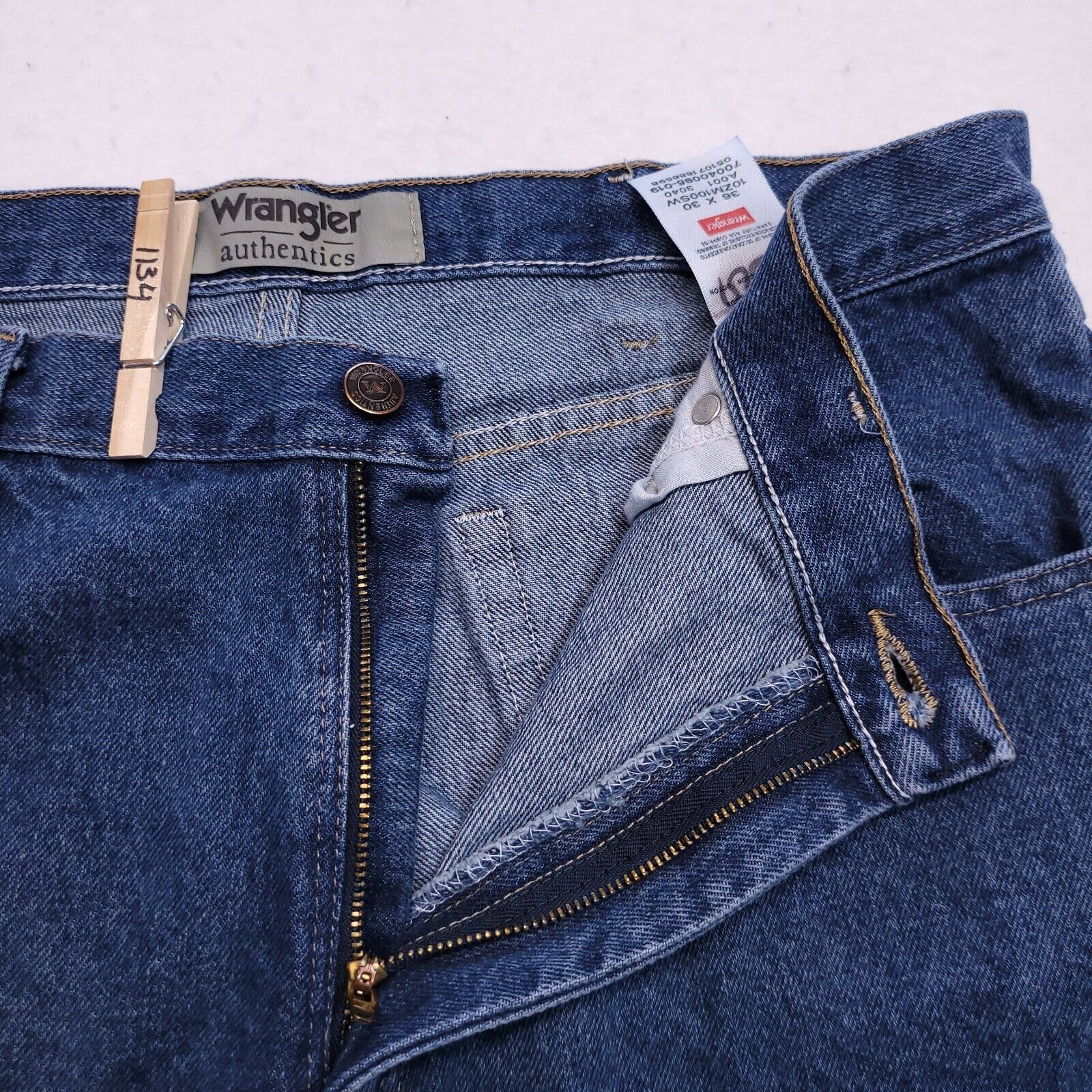 Wrangler Wrangler Authentics Denim Medium Wash Jeans Mens Size 36x30 Size US 36 / EU 52 - 6 Thumbnail