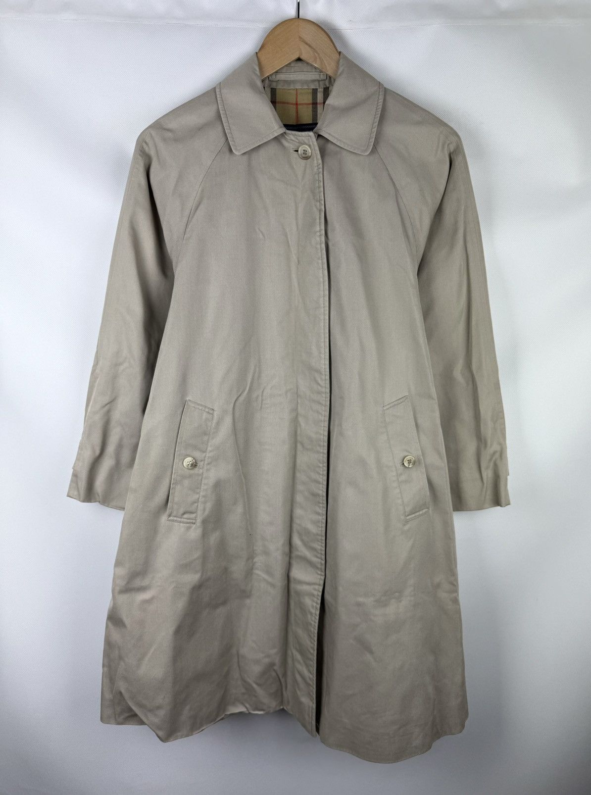 Burberry Burberrys Vintage Nova Check Lined Belted Trench Coat Jacket Size M / US 6-8 / IT 42-44 - 1 Thumbnail