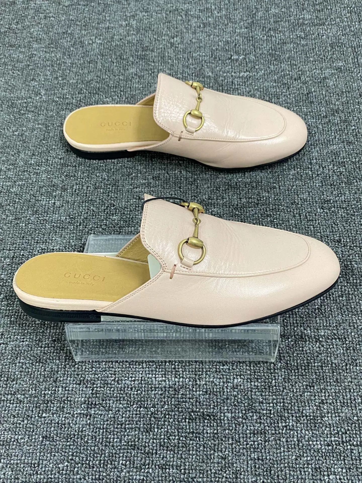 Gucci GUCCI Horsebit Nude Birkenstock-style Mule Size US 5 / IT 35 - 3 Thumbnail