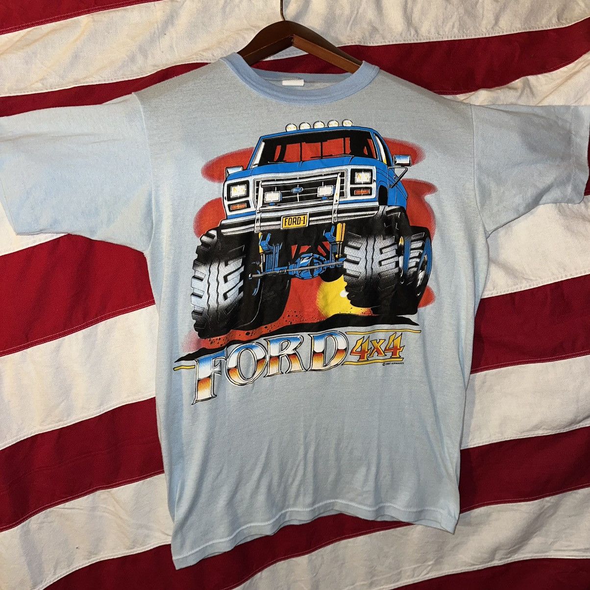 Ford Vintage Baby Blue 80s Ford 4x4 T-shirt Size US M / EU 48-50 / 2 - 1 Thumbnail