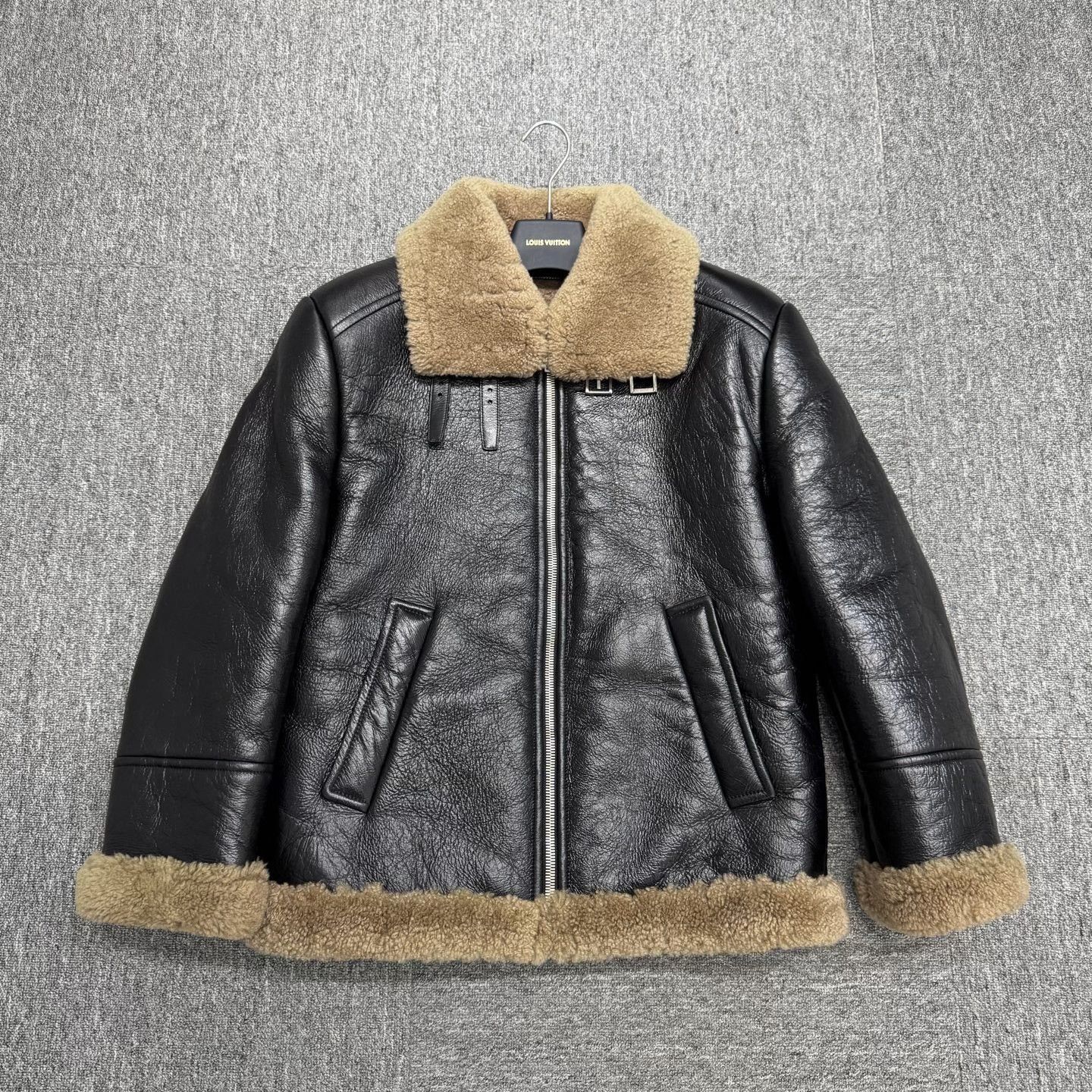 Prada prada shearling lined leather jacket Size US S / EU 44-46 / 1 - 1 Thumbnail
