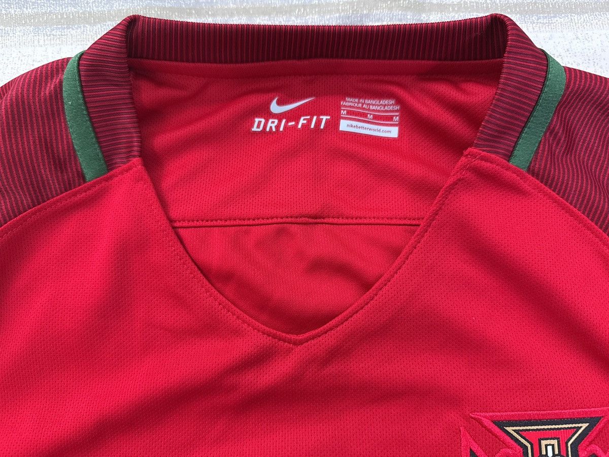 Nike Nike Portugal 2016 Euro Home Jersey Size Medium *Brand New* Size US M / EU 48-50 / 2 - 5 Thumbnail