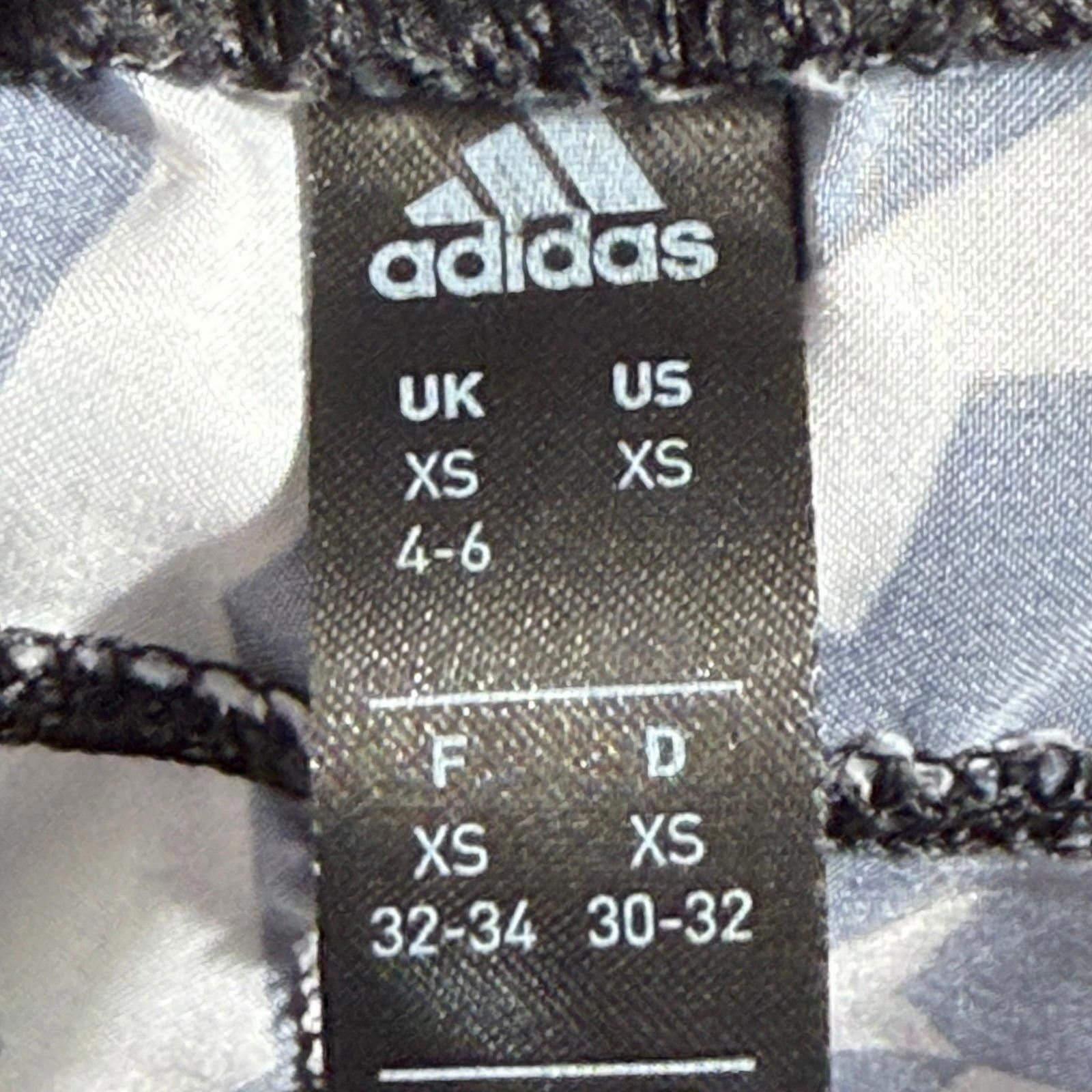 Adidas Adidas Women's Graphic Running Shorts XS Size 26" / US 2 / IT 38 - 8 Thumbnail